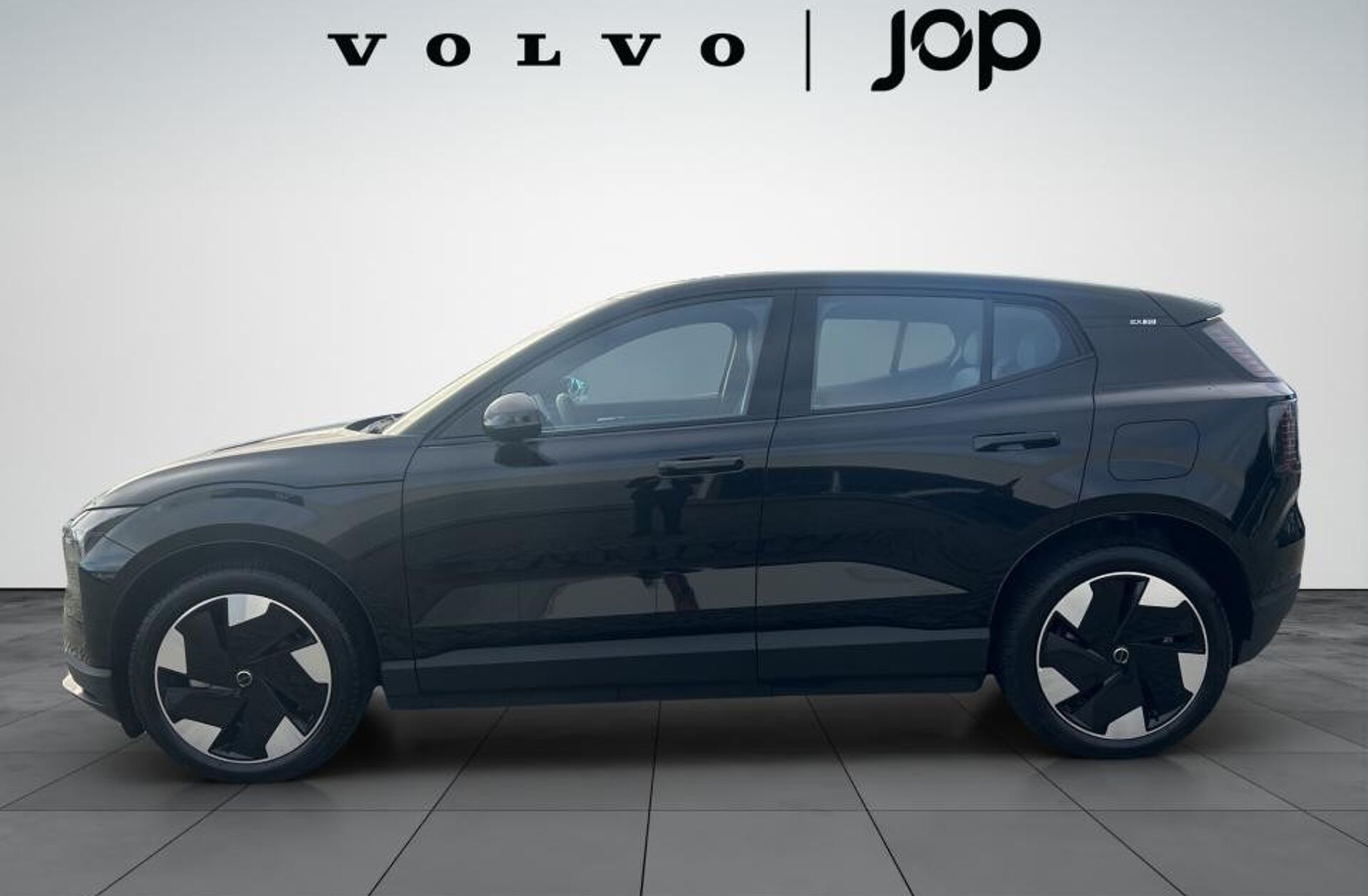 VOLVO EX30 69 kWh Single Motor Extended Range Plus