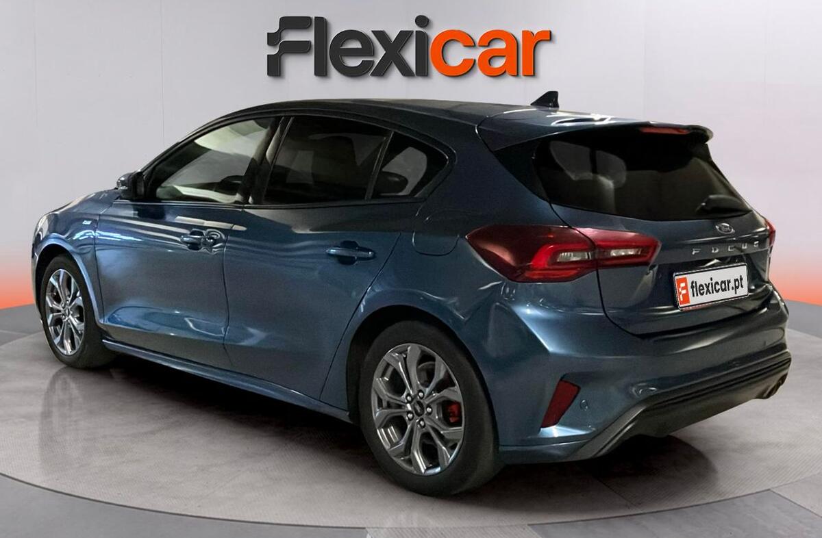 FORD Focus 1.0 EcoBoost MHEV ST-Line