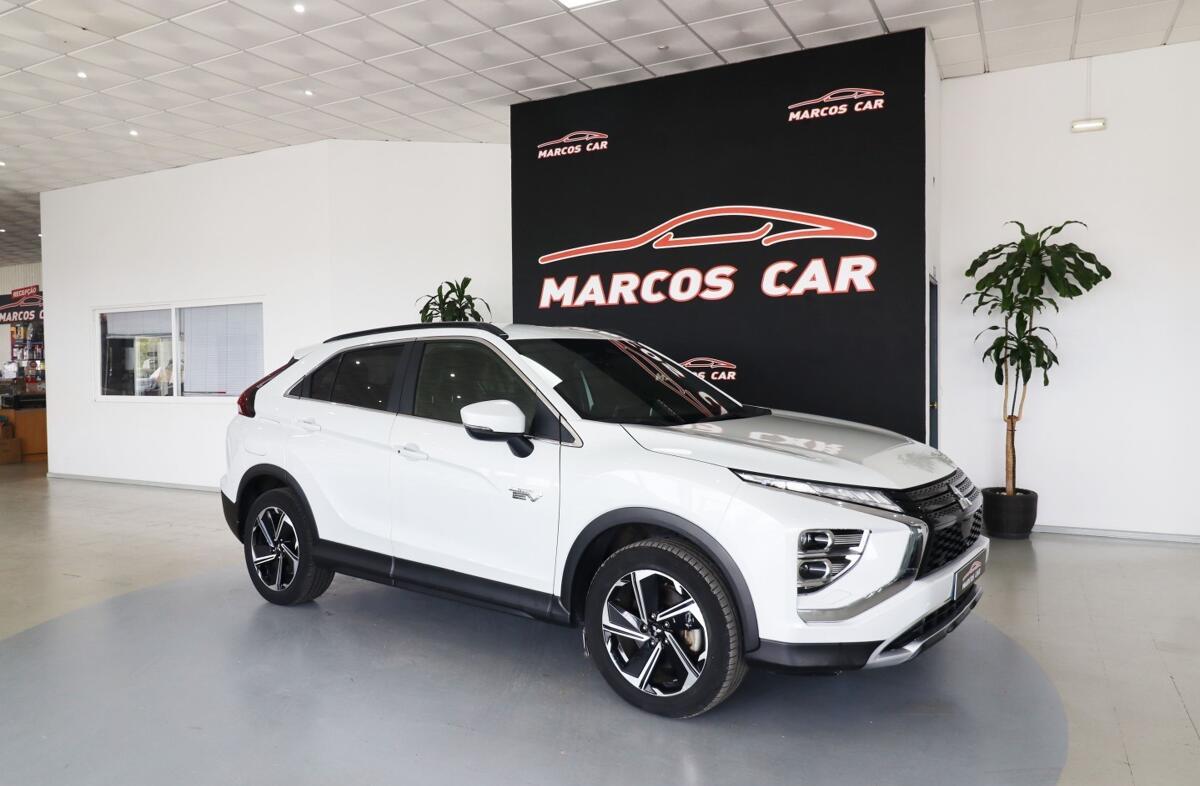 MITSUBISHI Eclipse Cross 2.4 PHEV Black Edition