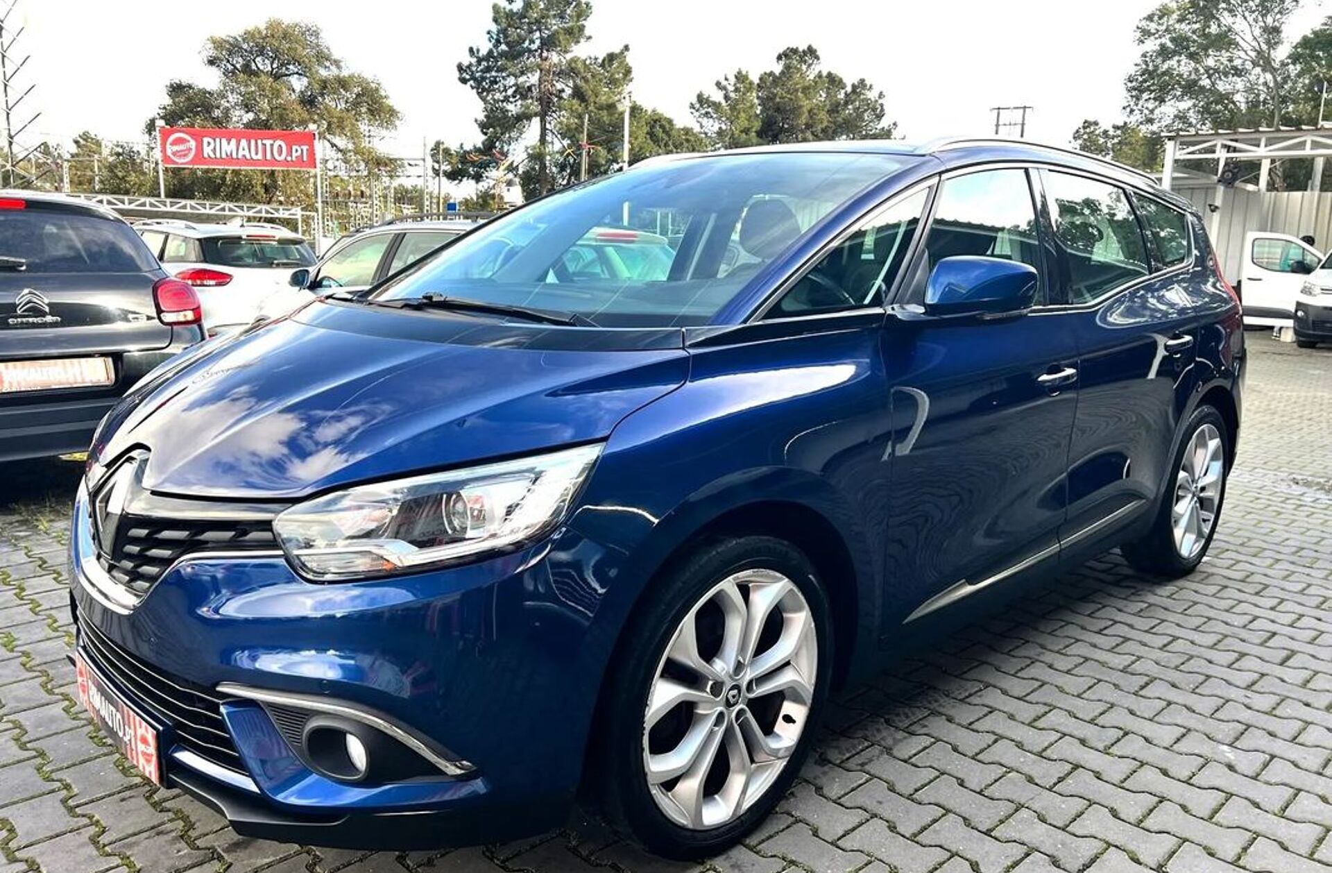 RENAULT Scénic G. 1.5 dCi Intens Hybrid Assist SS