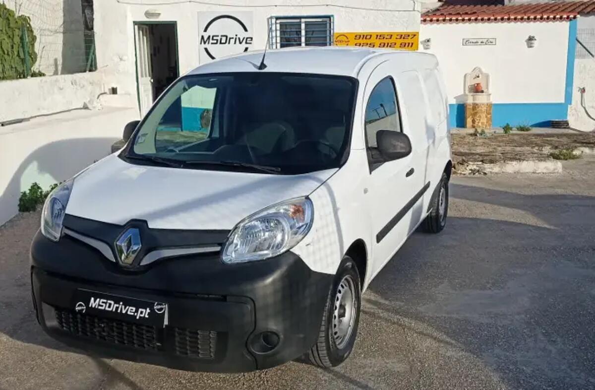 RENAULT Kangoo 1.5 Blue dCi L1 Business