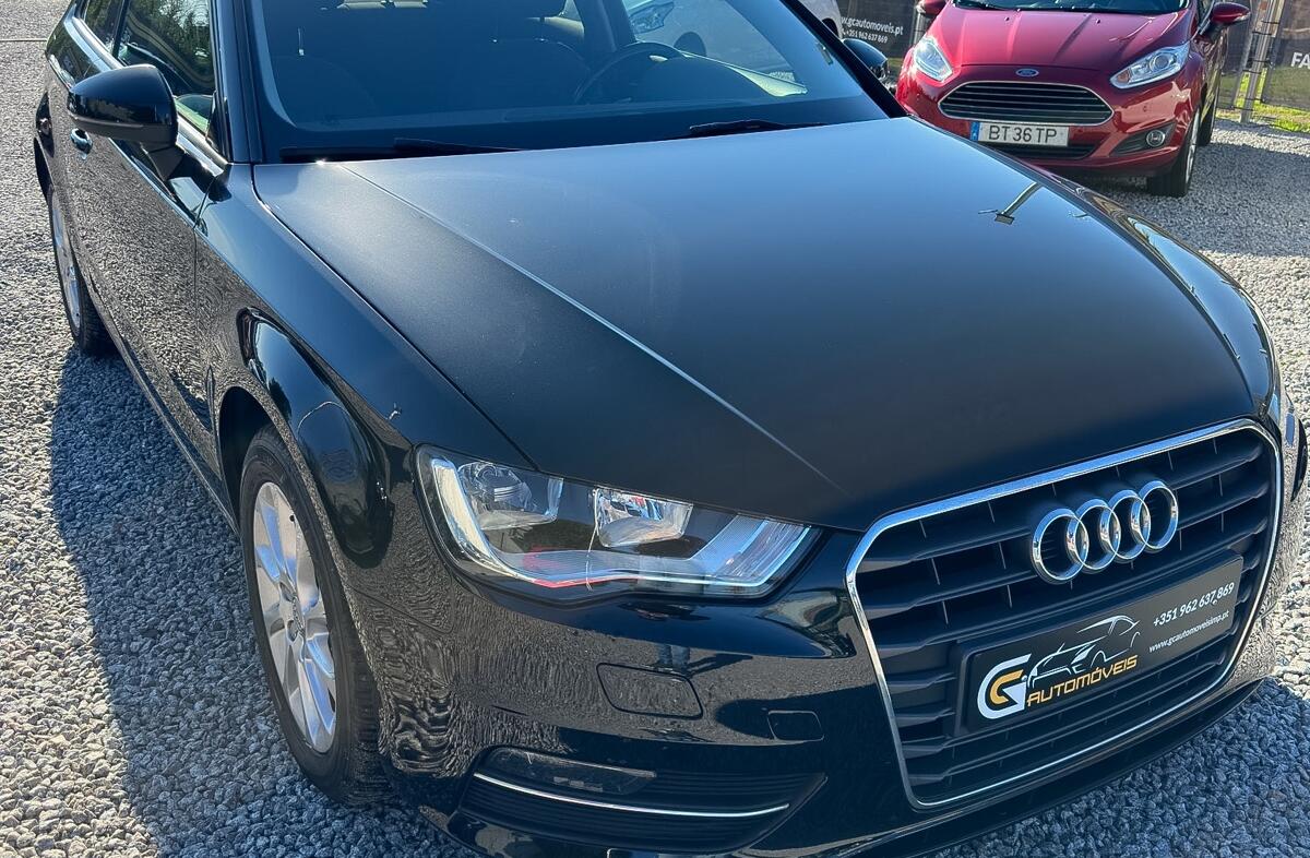 AUDI A3 1.6 TDi Attraction