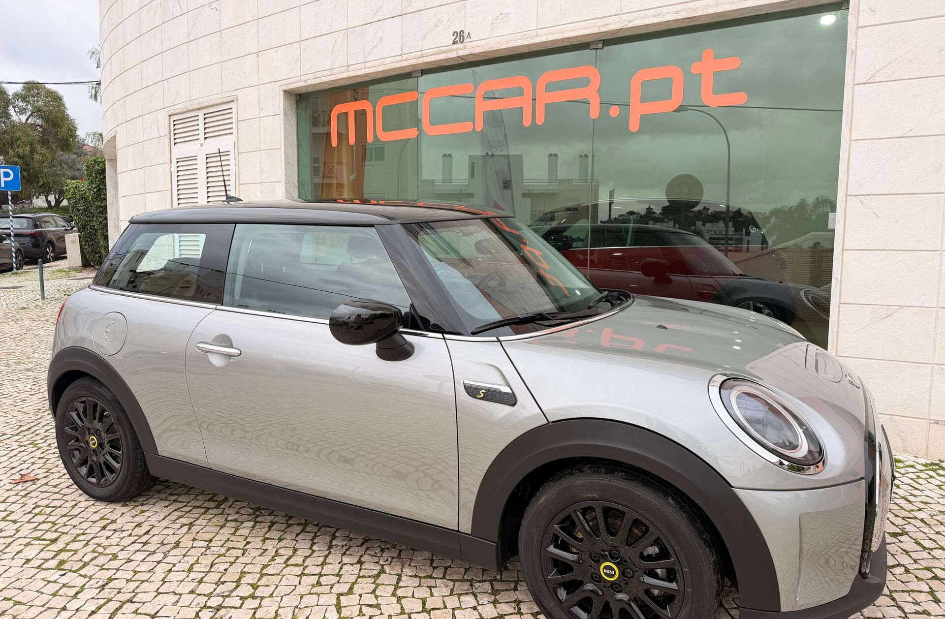 MINI Mini Cooper SE Essential