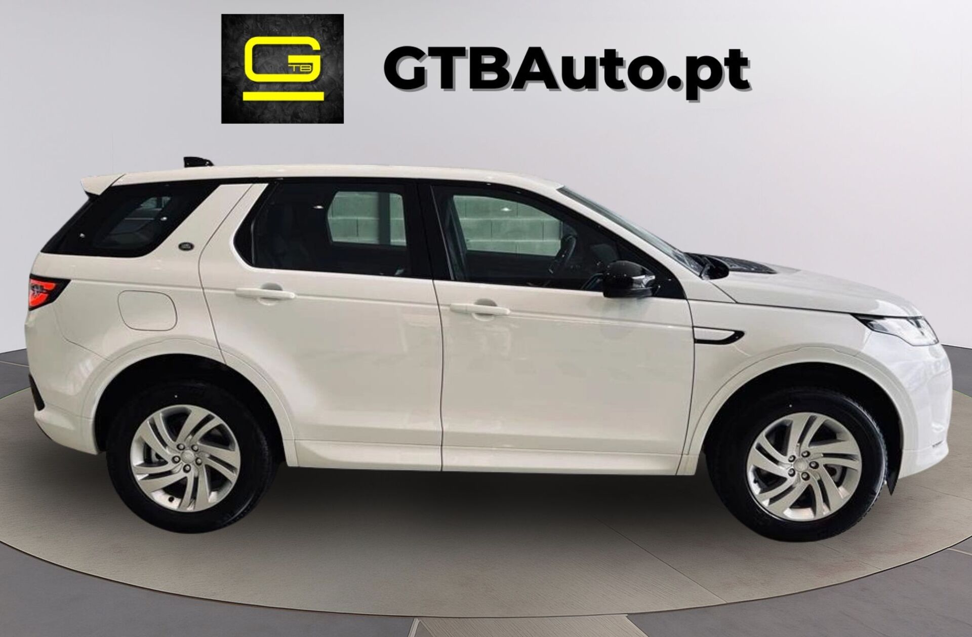 LAND ROVER Discovery S.1.5 I3 P300e AWD R-Dynamic S