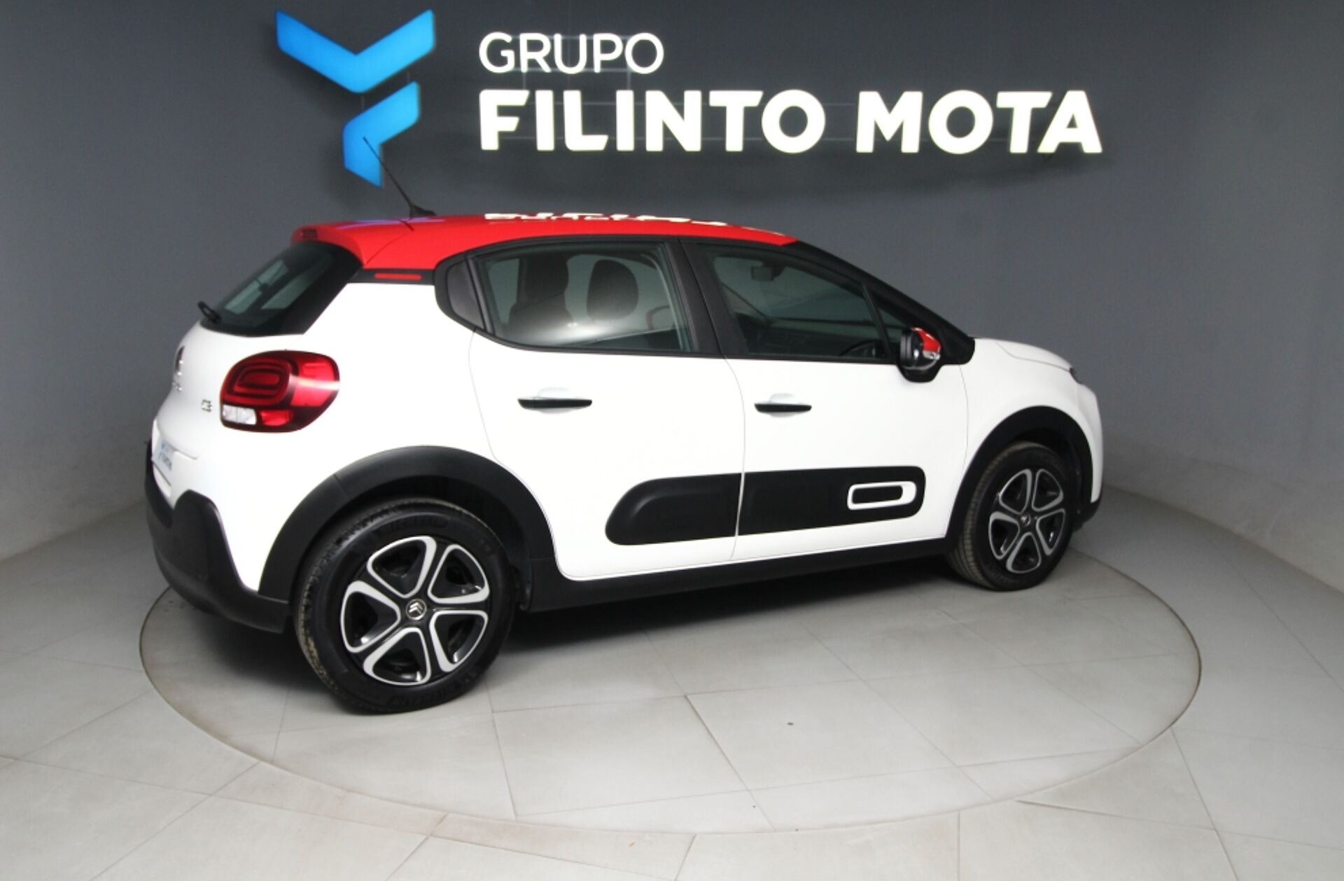 CITROEN C3 1.2 PureTech Shine