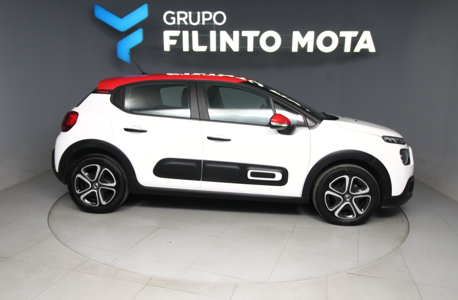 CITROEN C3 1.2 PureTech Shine