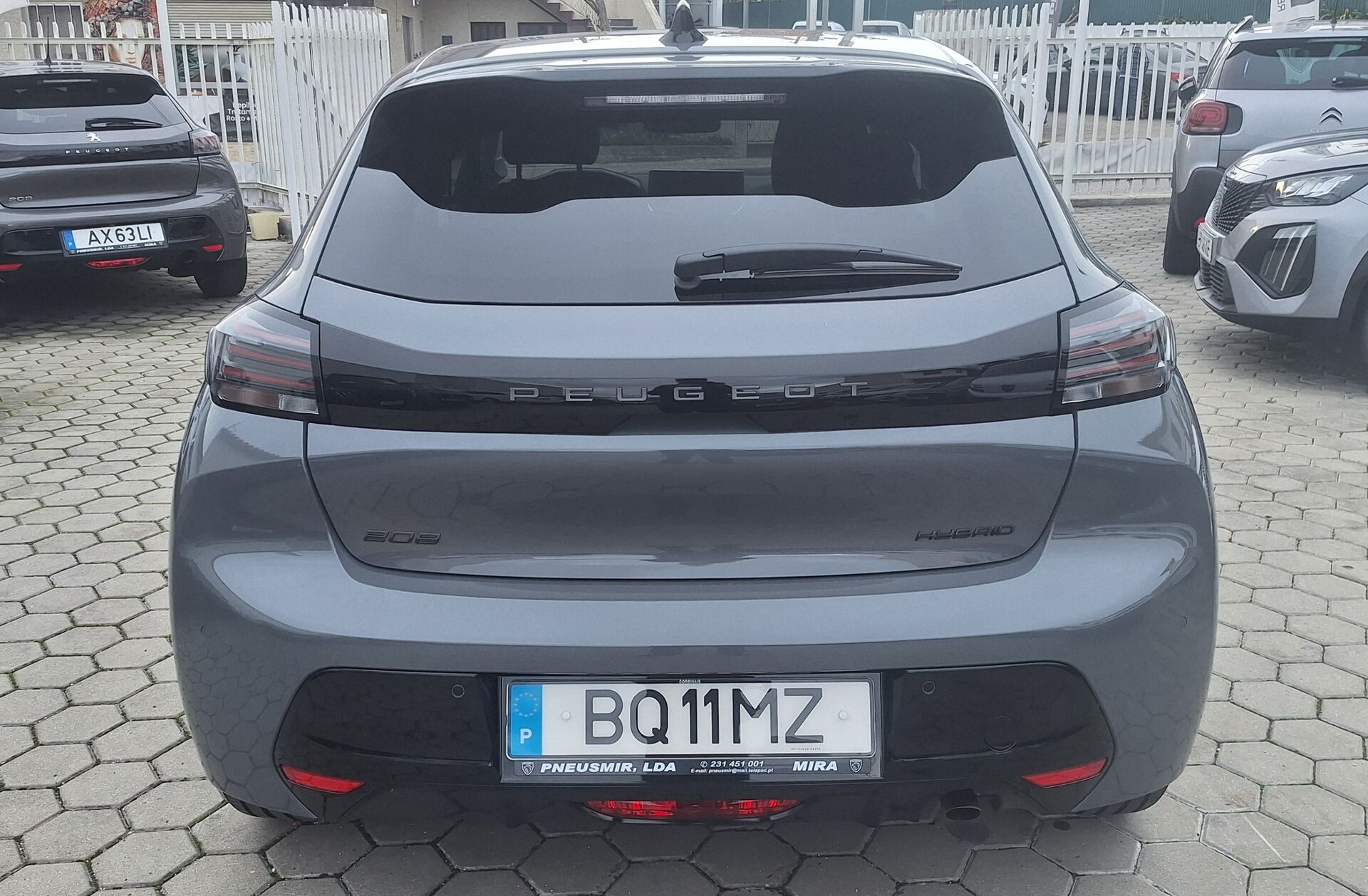 PEUGEOT 208 1.2 Hybrid Allure e-DCS6