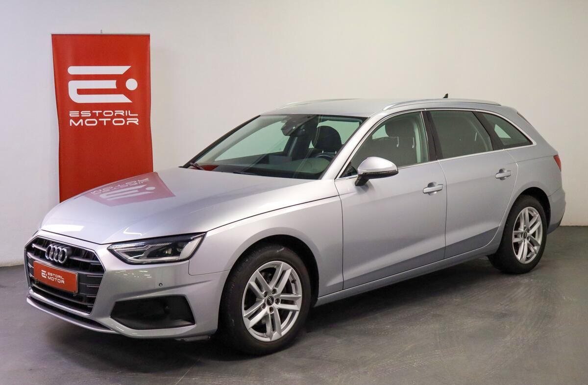 AUDI A4 30 TDI S tronic