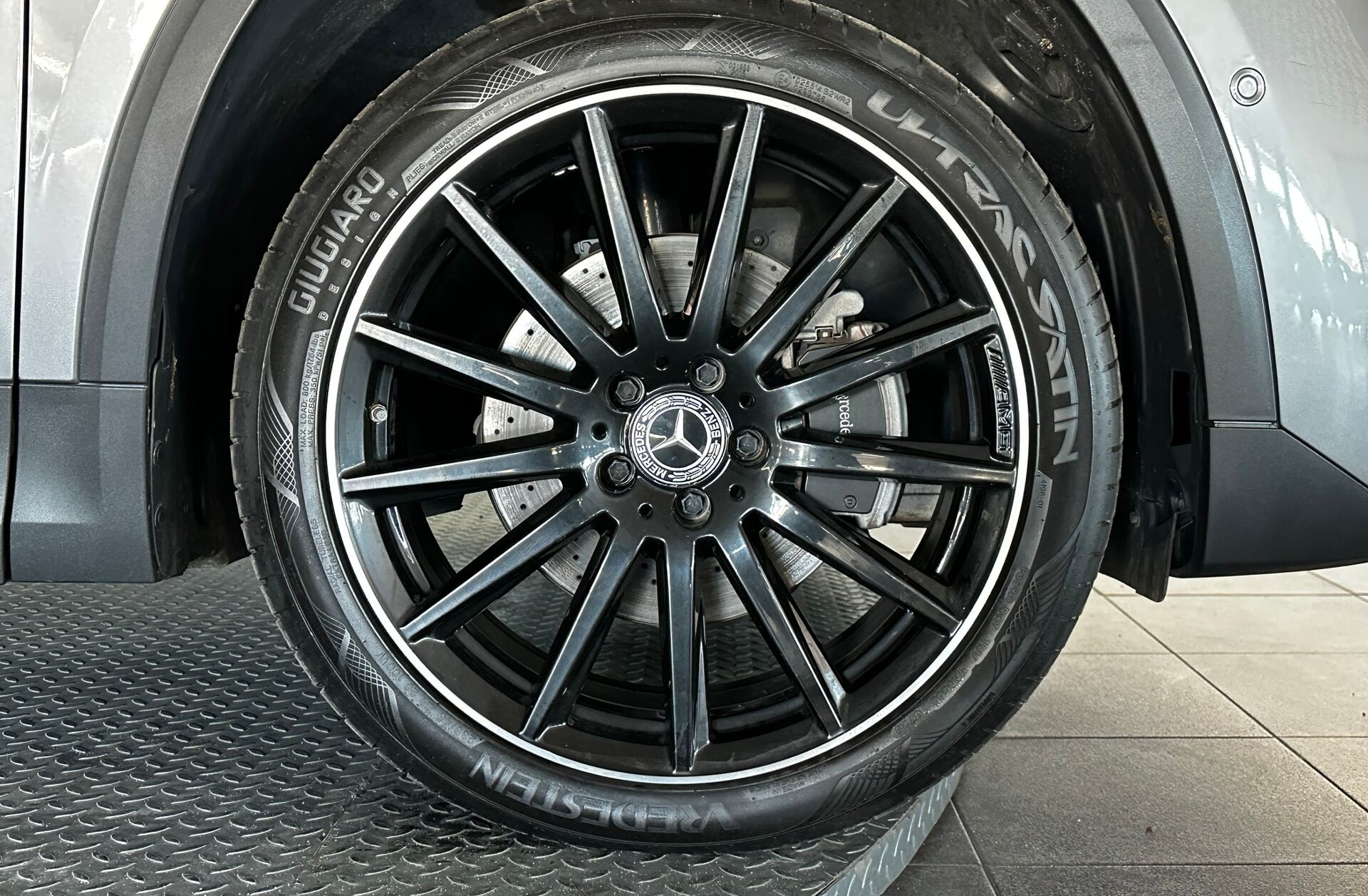 MERCEDES Classe GLA GLA 250 e AMG Line