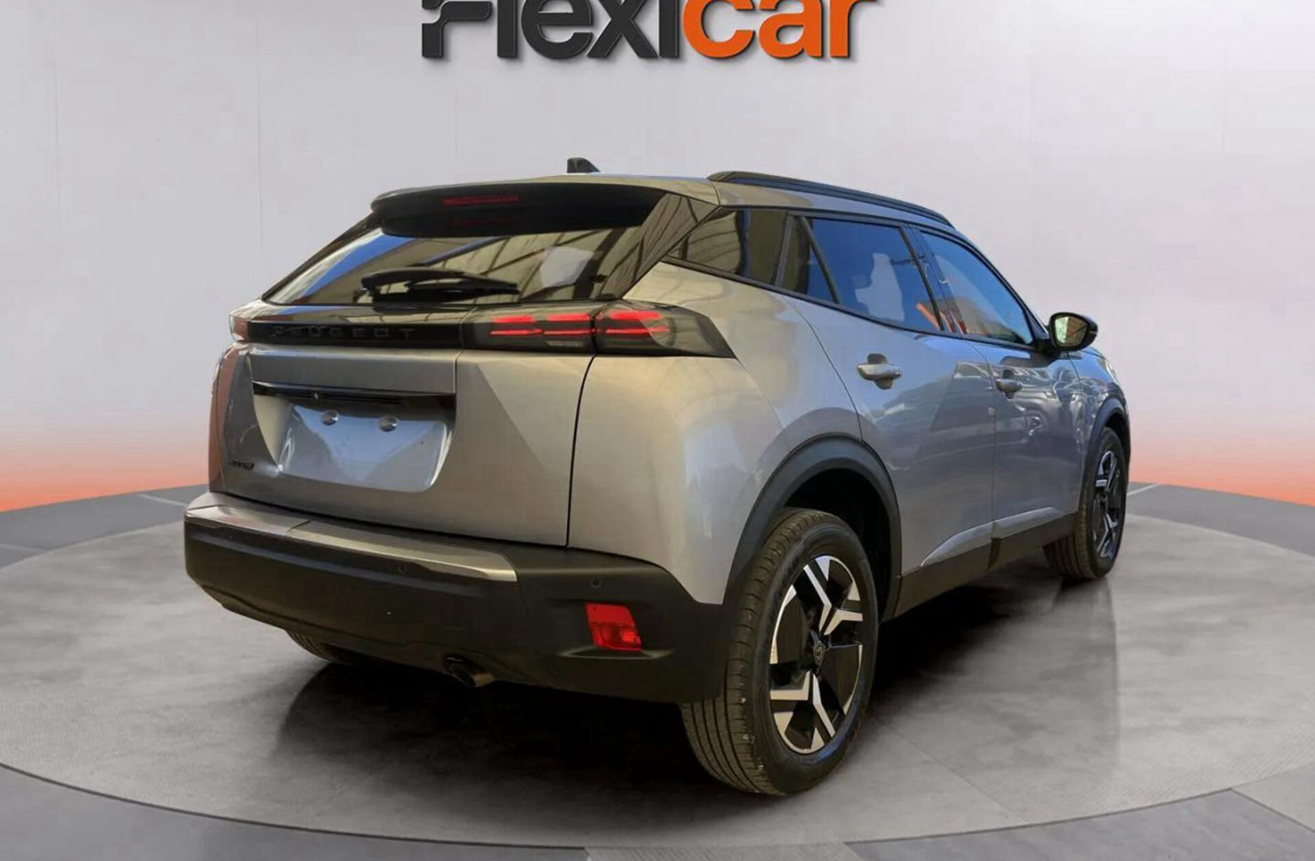 PEUGEOT 2008 1.2 PureTech Allure