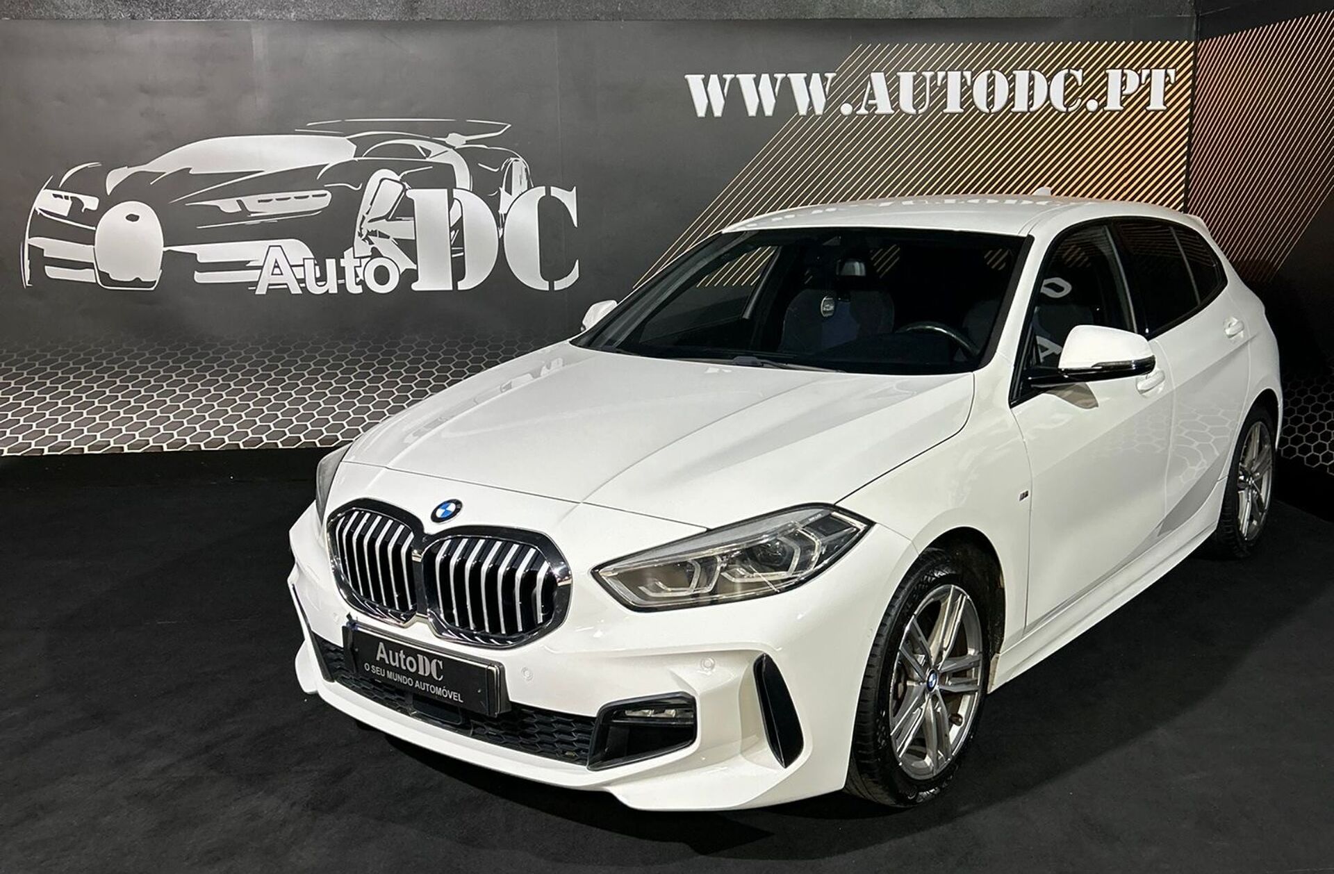 BMW Serie-1 116 d Pack Desportivo M Auto