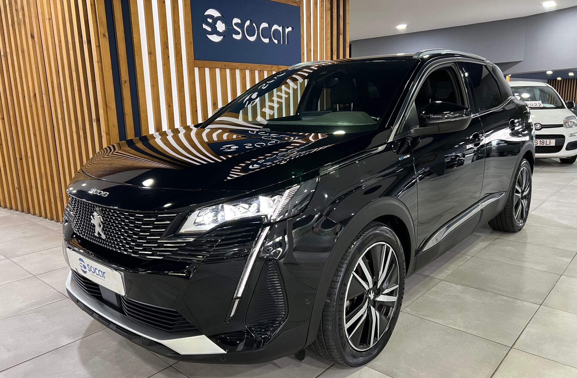 PEUGEOT 3008 1.6 Hybrid GT Pack e-EAT8