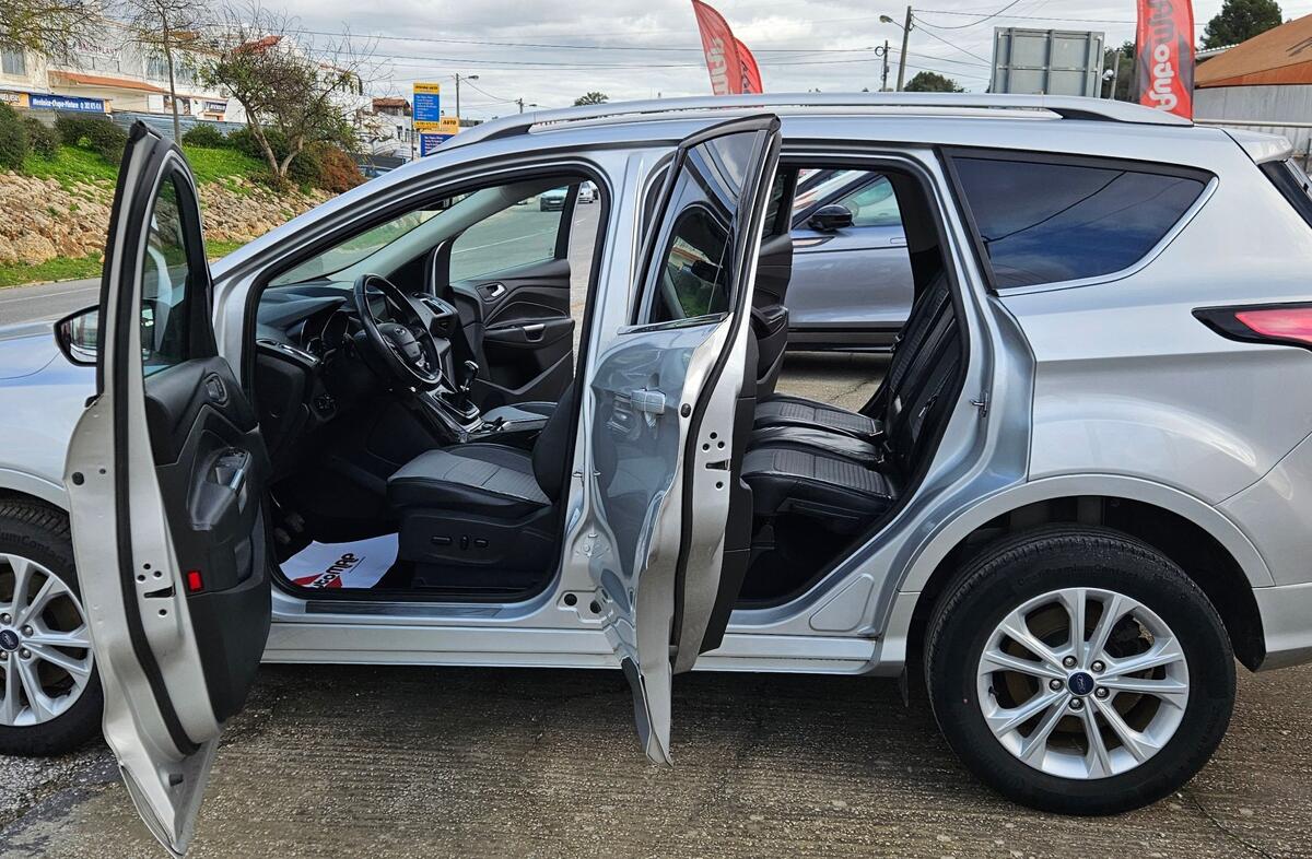 FORD Kuga 1.5 TDCi Titanium