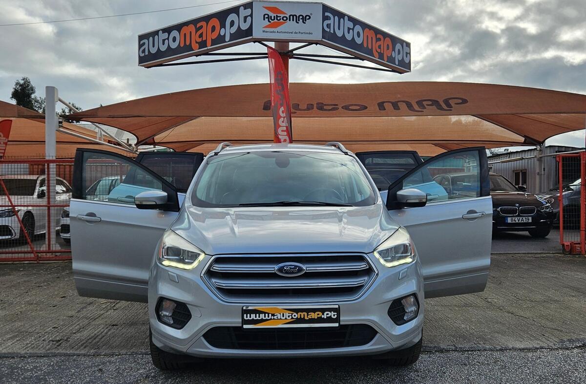FORD Kuga 1.5 TDCi Titanium