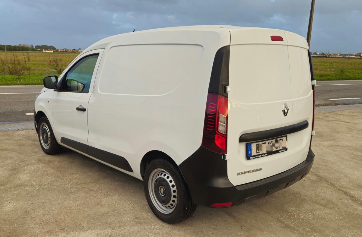 RENAULT Express 1.5 Blue dCi Advance