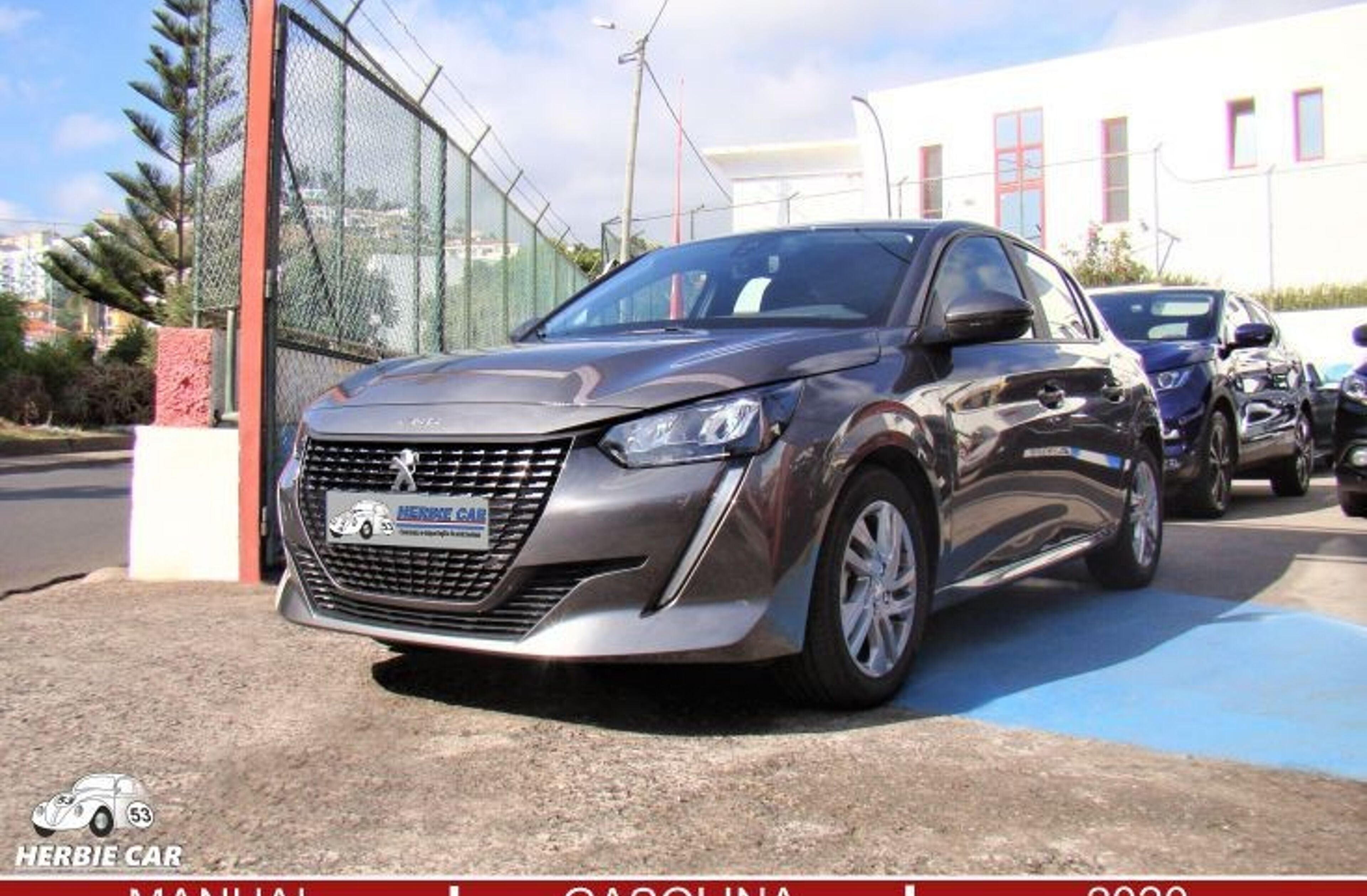 PEUGEOT 208 1.2