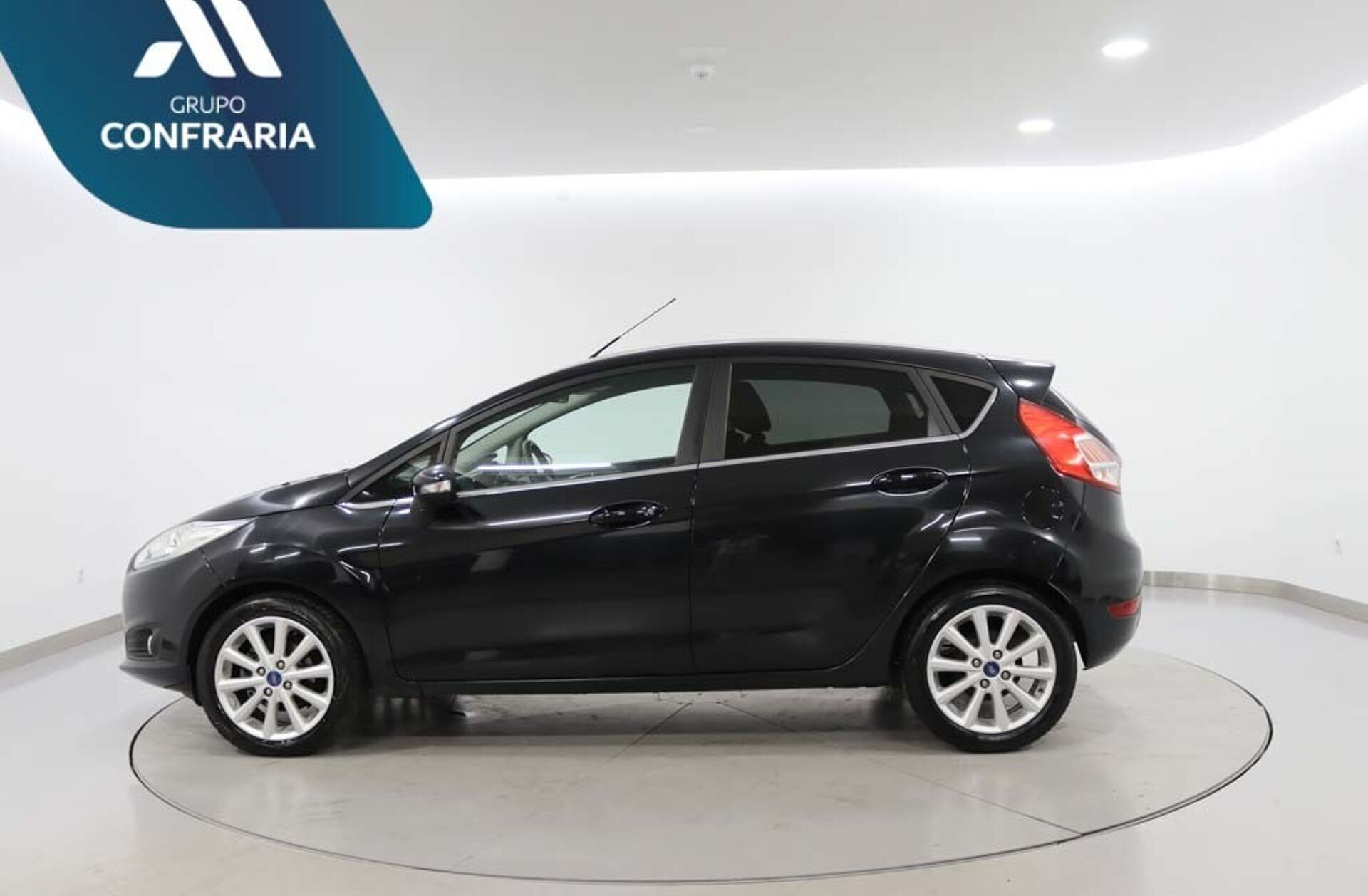 FORD Fiesta 1.0 Ti-VCT Titanium