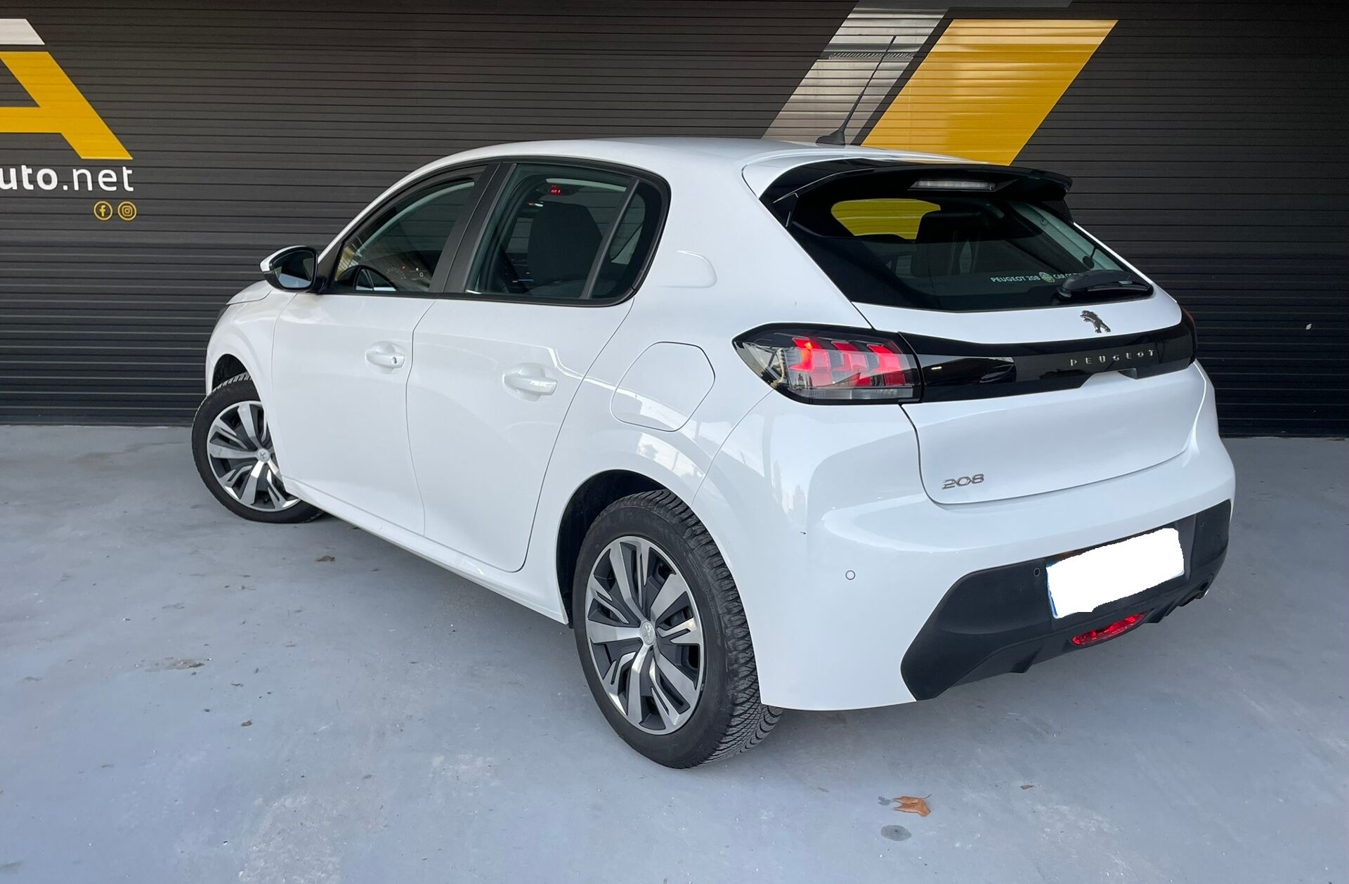 PEUGEOT 208 1.2 PureTech Active Pack