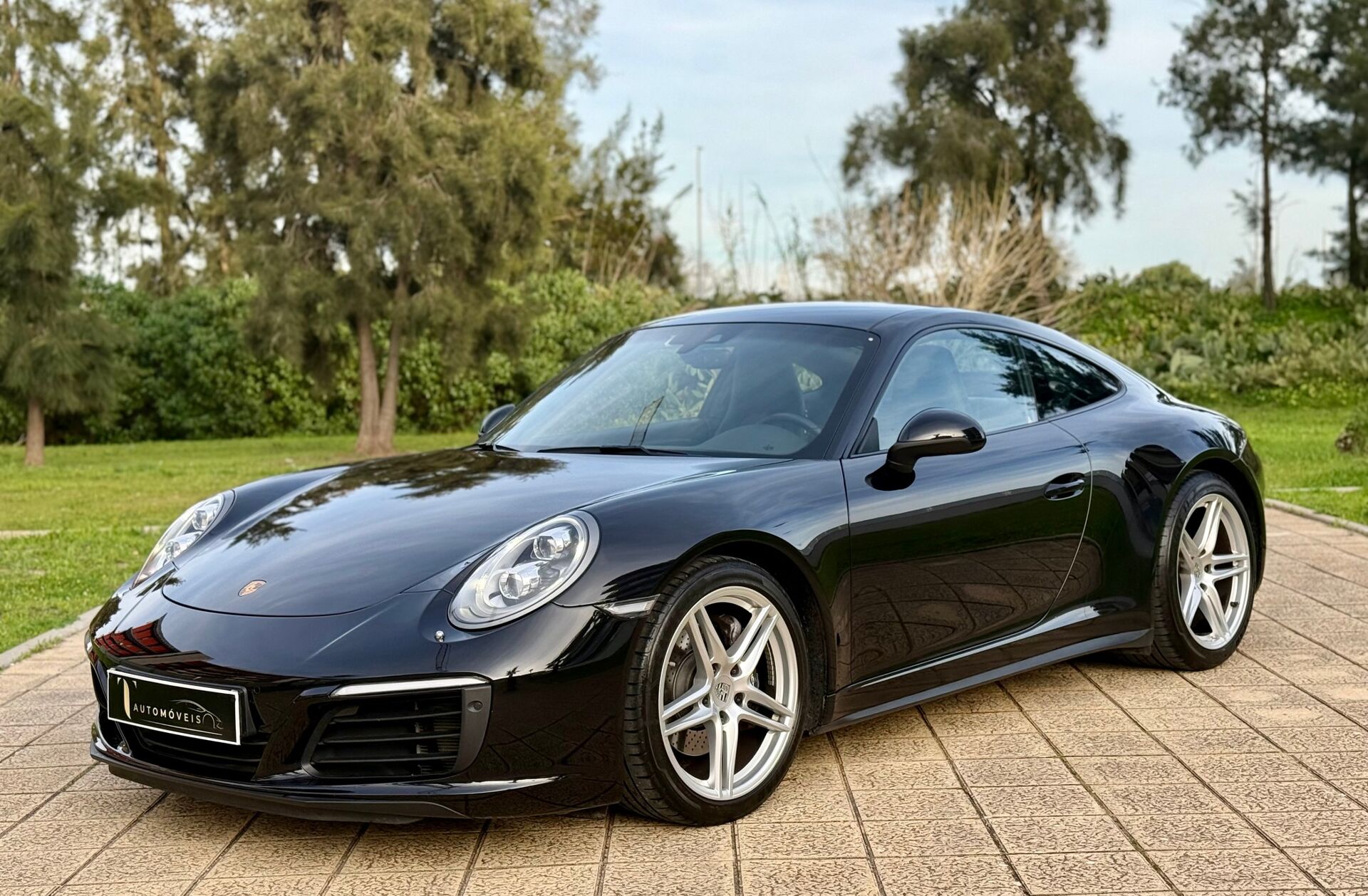 PORSCHE 911 Carrera 4 PDK