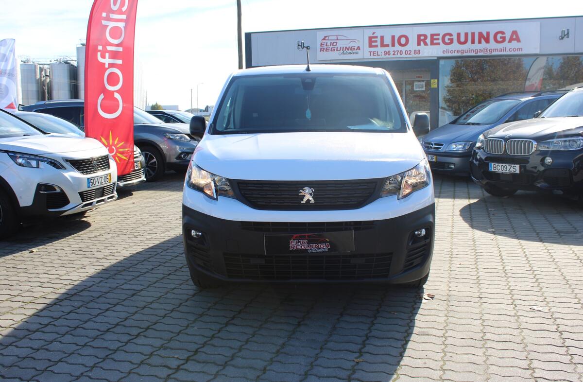 PEUGEOT Partner 1.5 BlueHDi Premium Standard
