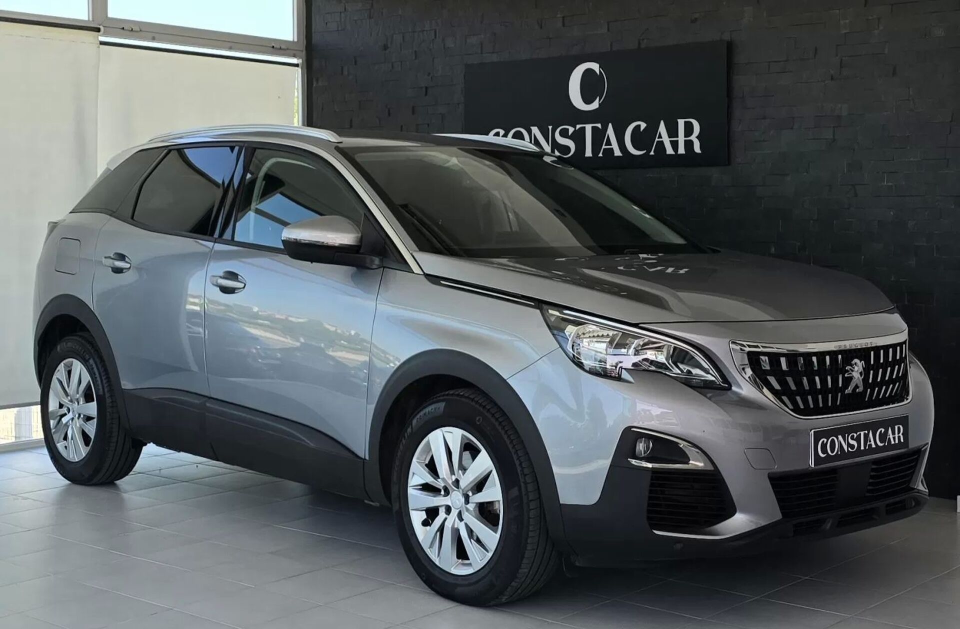 PEUGEOT 3008 1.5 BlueHDi Active