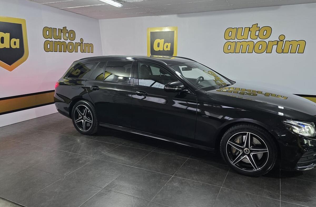 MERCEDES Classe E E 300 de AMG Line