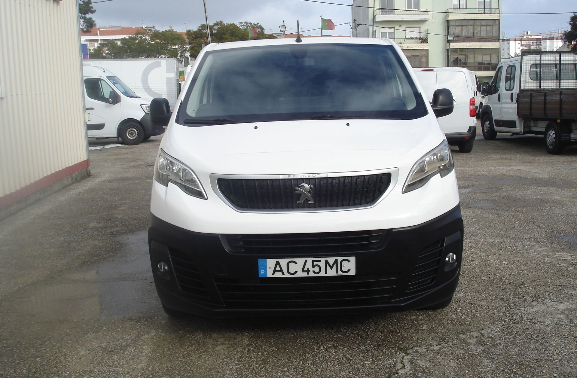PEUGEOT Expert 2.0 BlueHDi L3H1 Premium Long