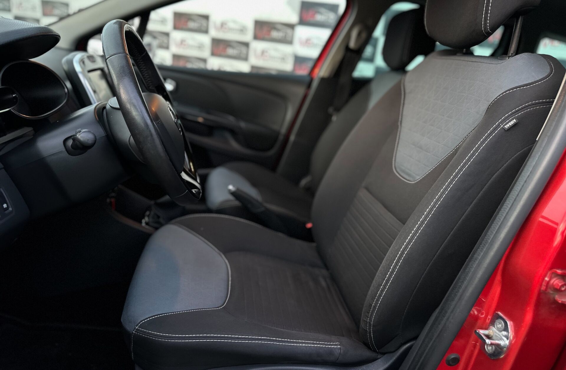 RENAULT Clio 0.9 TCE Limited