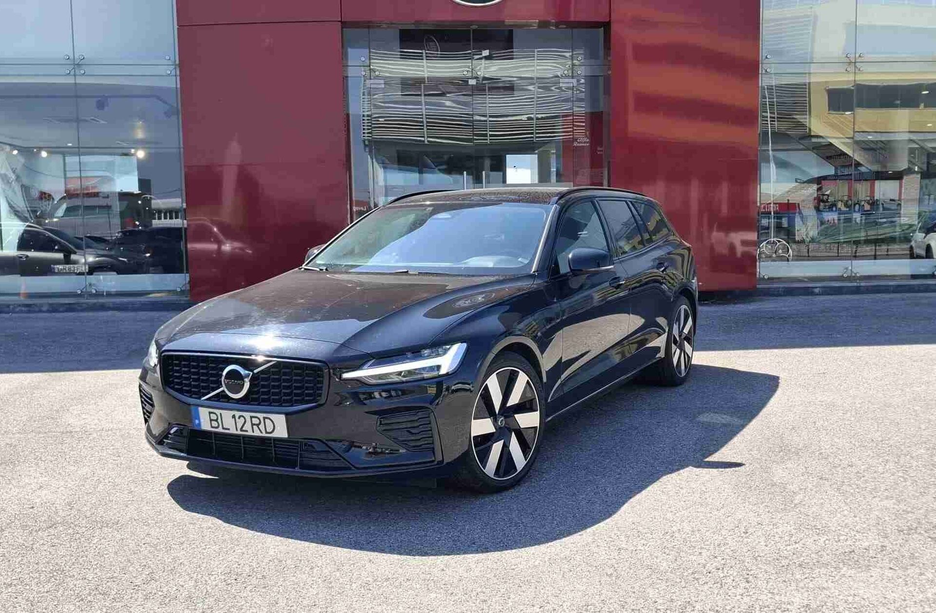 VOLVO V60 2.0 T6 AWD TE Plus Dark