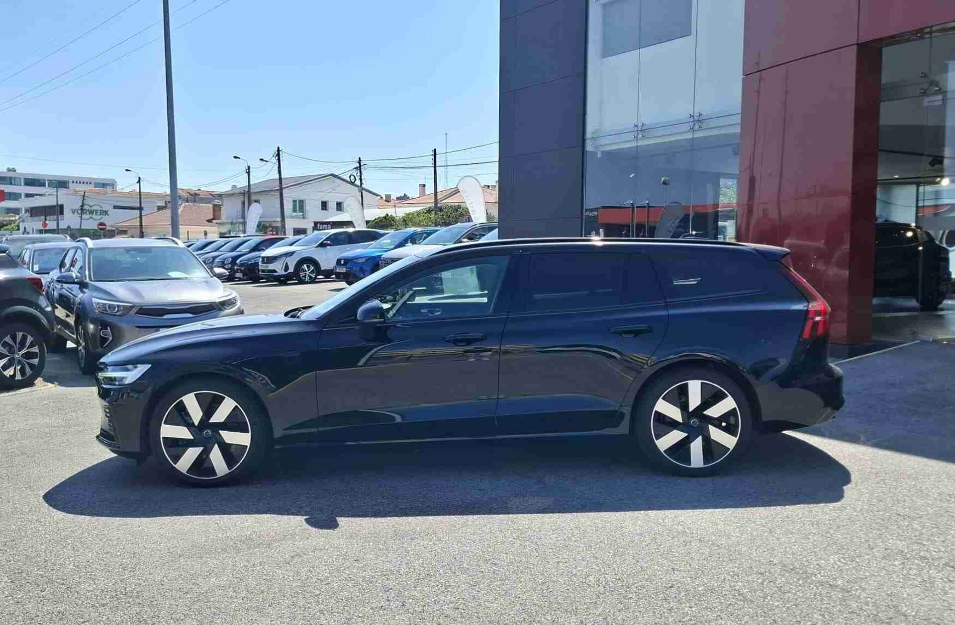 VOLVO V60 2.0 T6 AWD TE Plus Dark