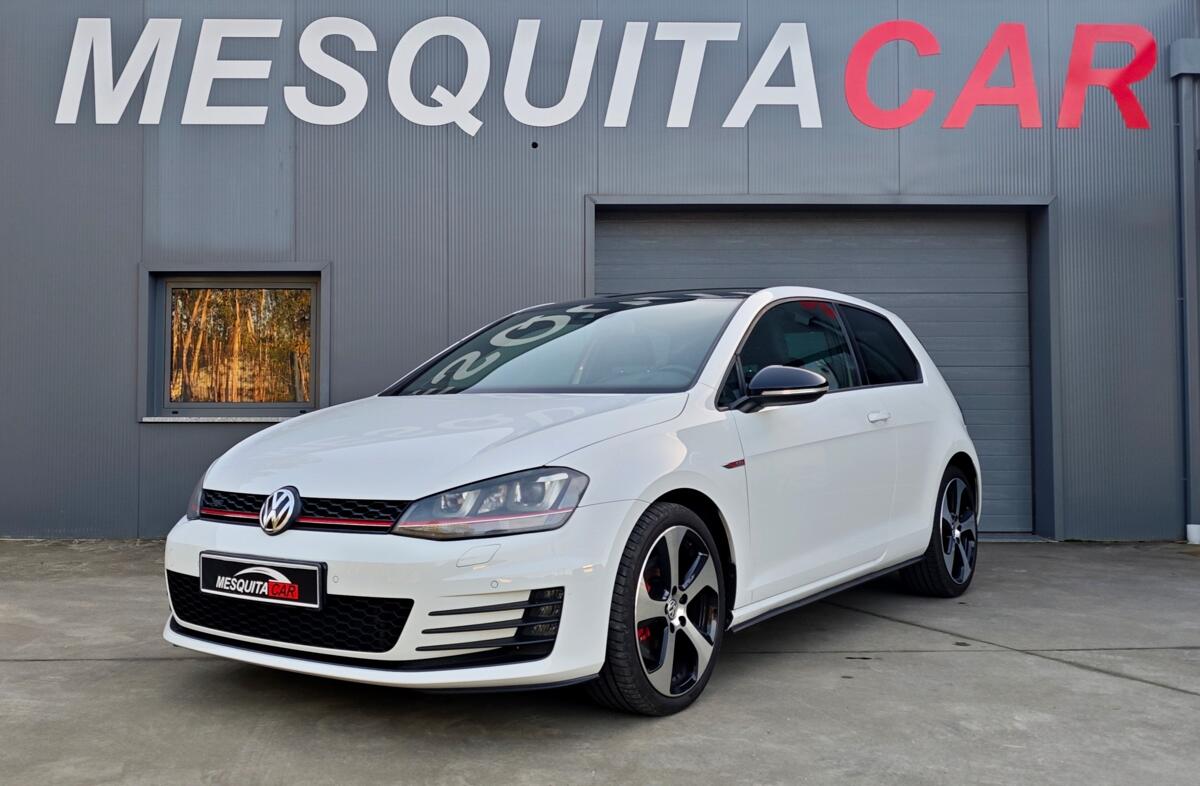 VOLKSWAGEN Golf 2.0 TSi GTi