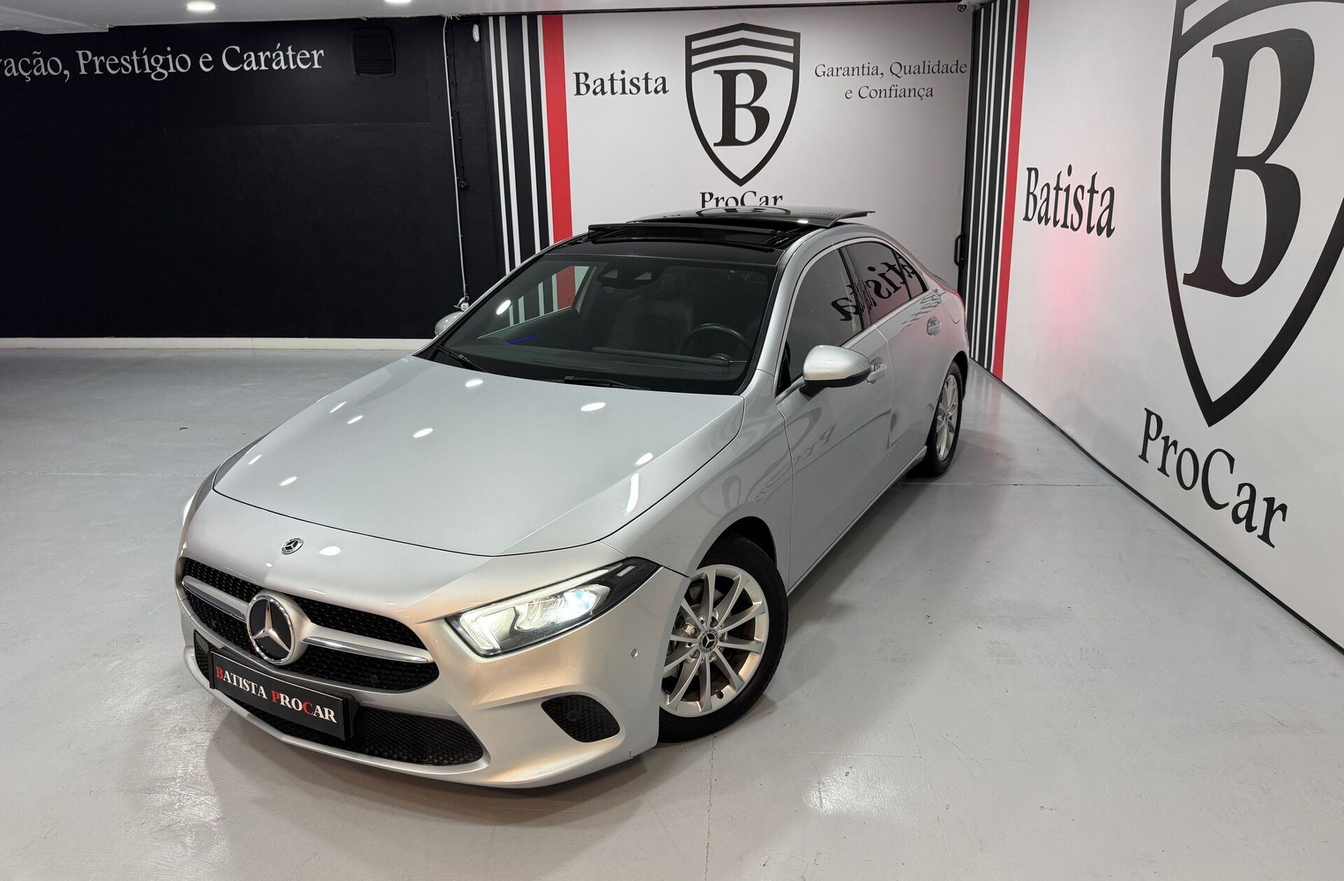 MERCEDES Classe A A 180 d Style Plus Aut.