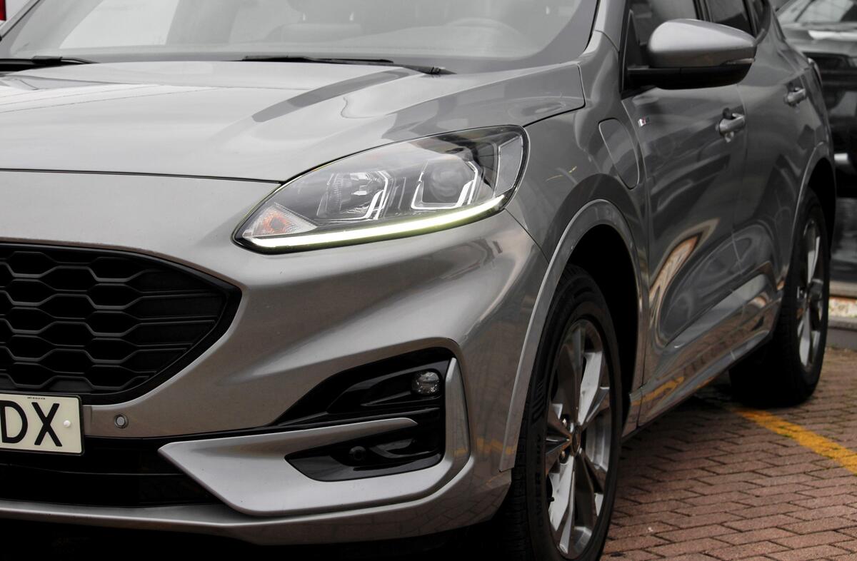 FORD Kuga 2.5 PHEV ST-Line