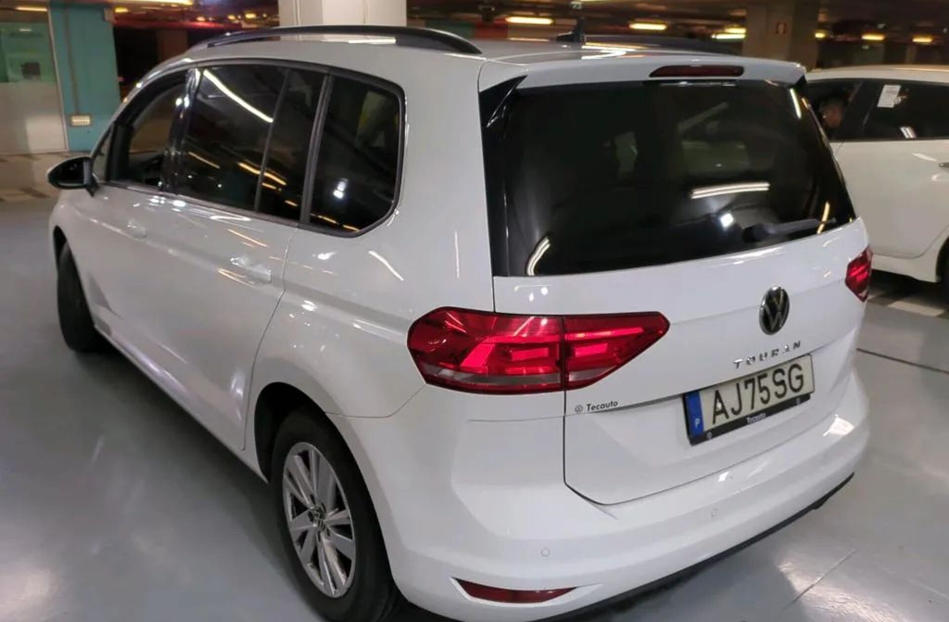 VOLKSWAGEN Touran 2.0 TDI Confortline