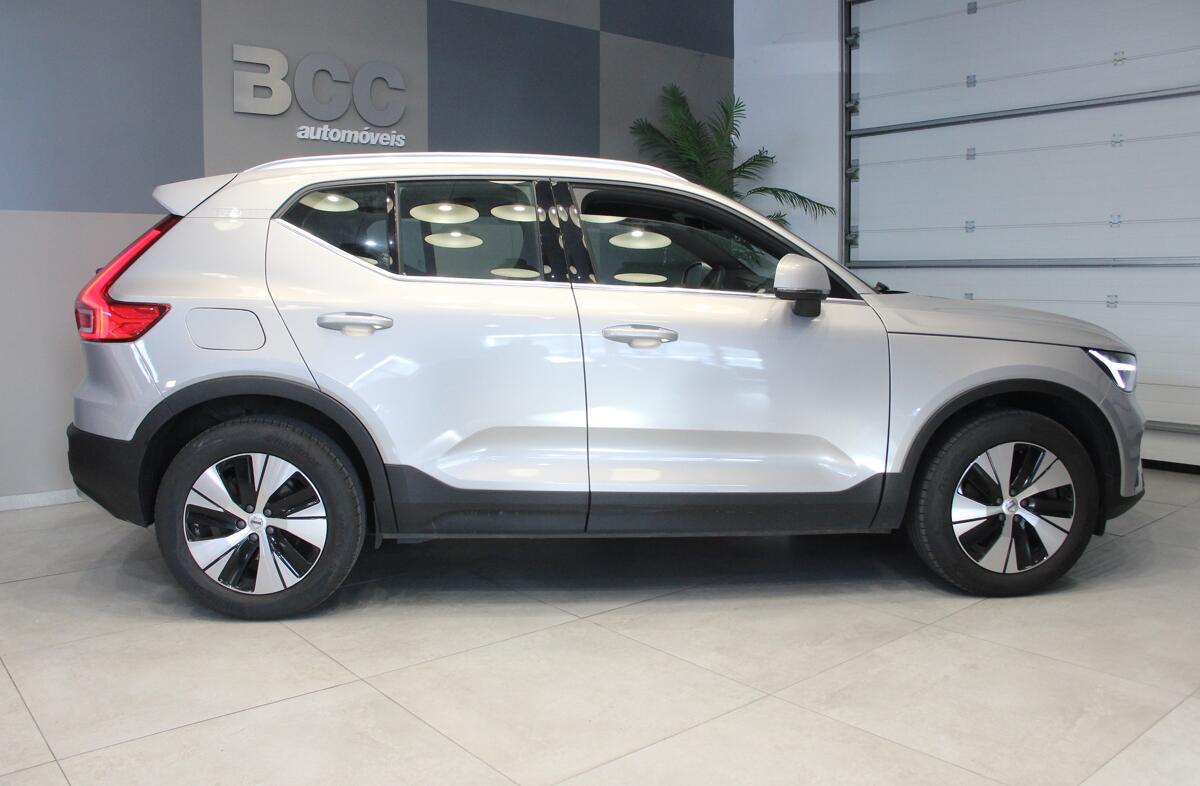 VOLVO XC40 1.5 T4 PHEV Inscription Expression