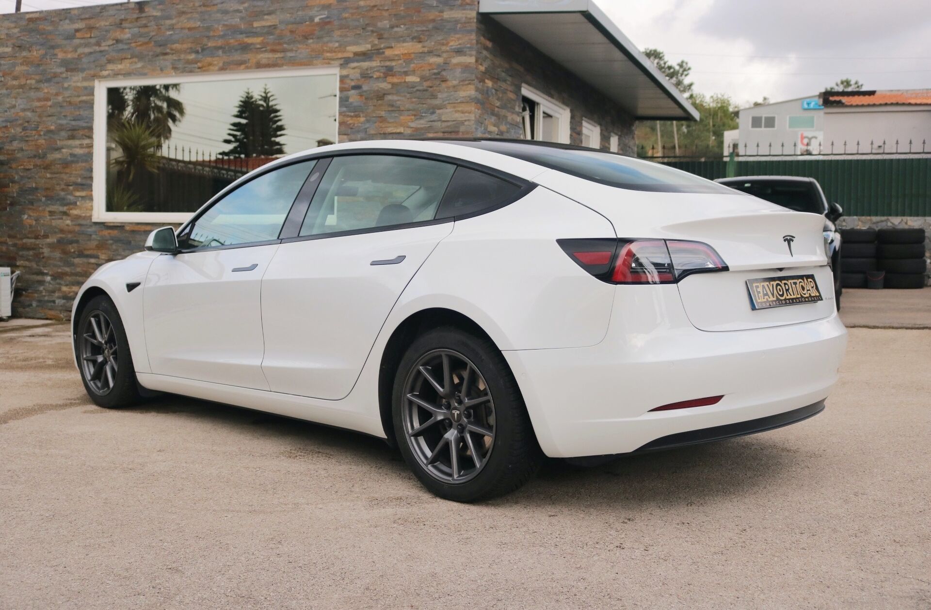 TESLA Model 3 Long Range Tração Integral