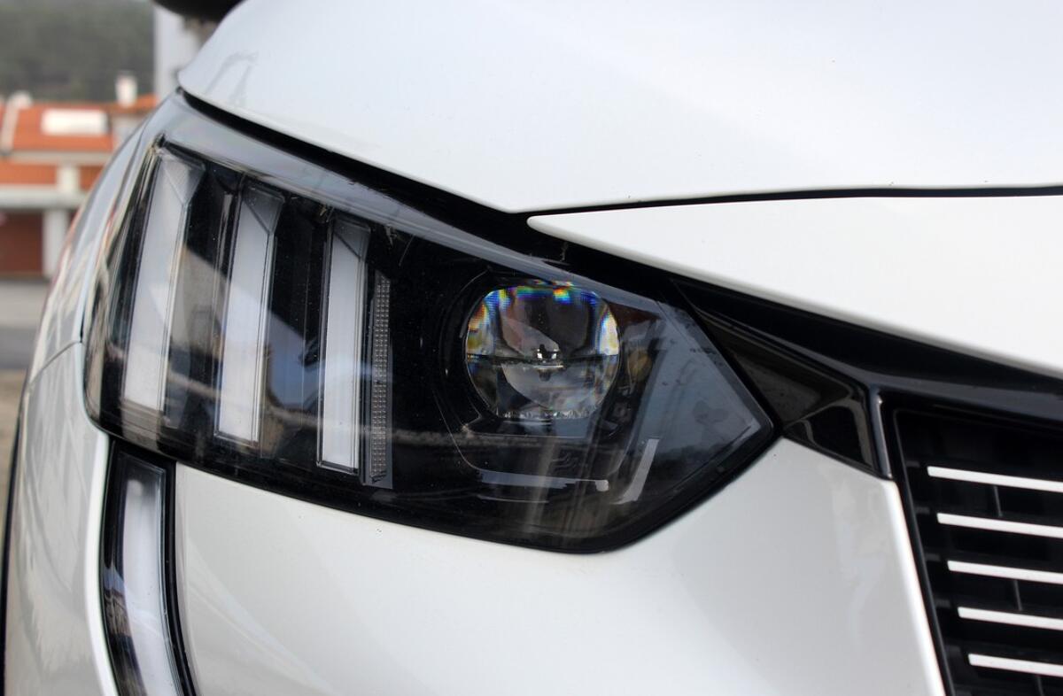 PEUGEOT 208 e- 50 kWh Active Pack