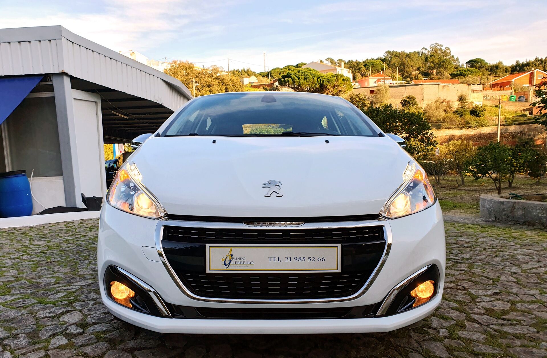 PEUGEOT 208 1.2 PureTech Allure
