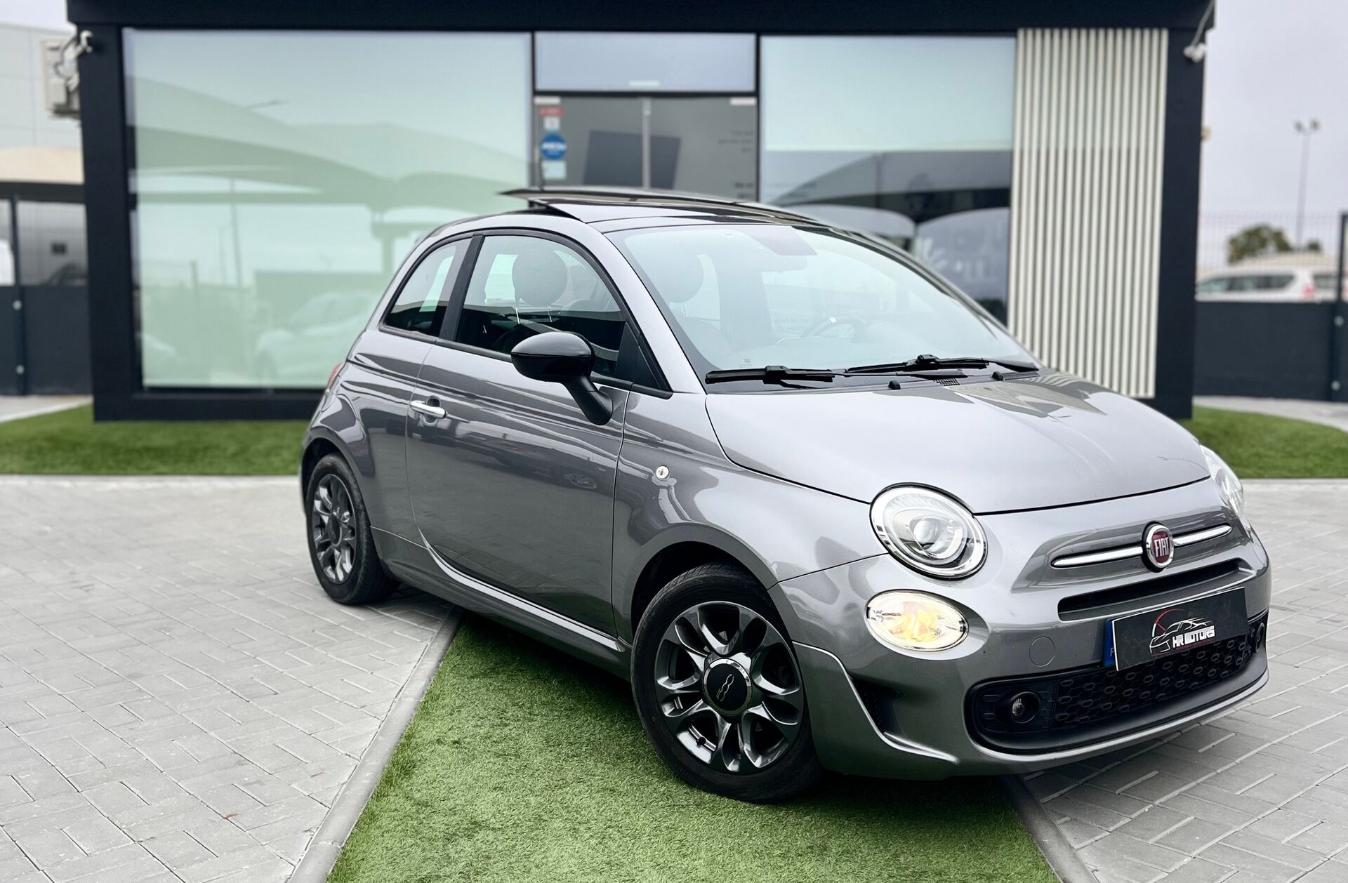 FIAT 500 1.0 Hybrid Sport