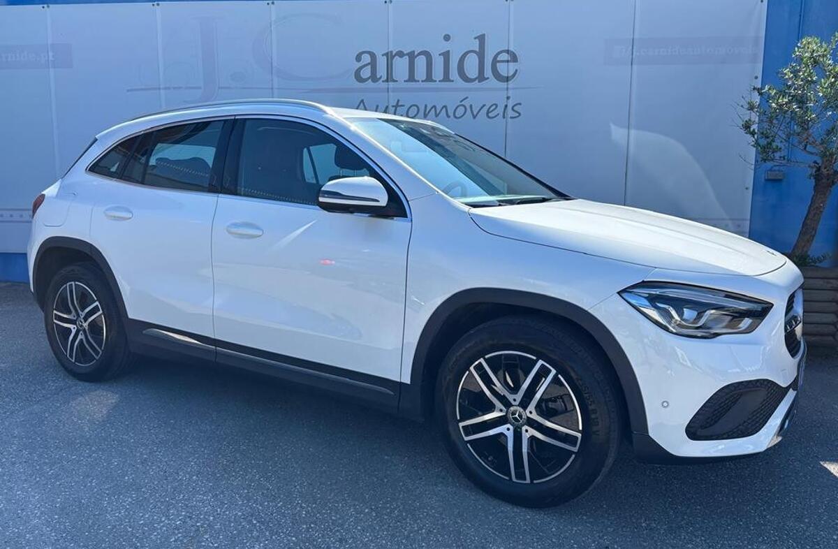 MERCEDES Classe GLA GLA 250 e Progressive