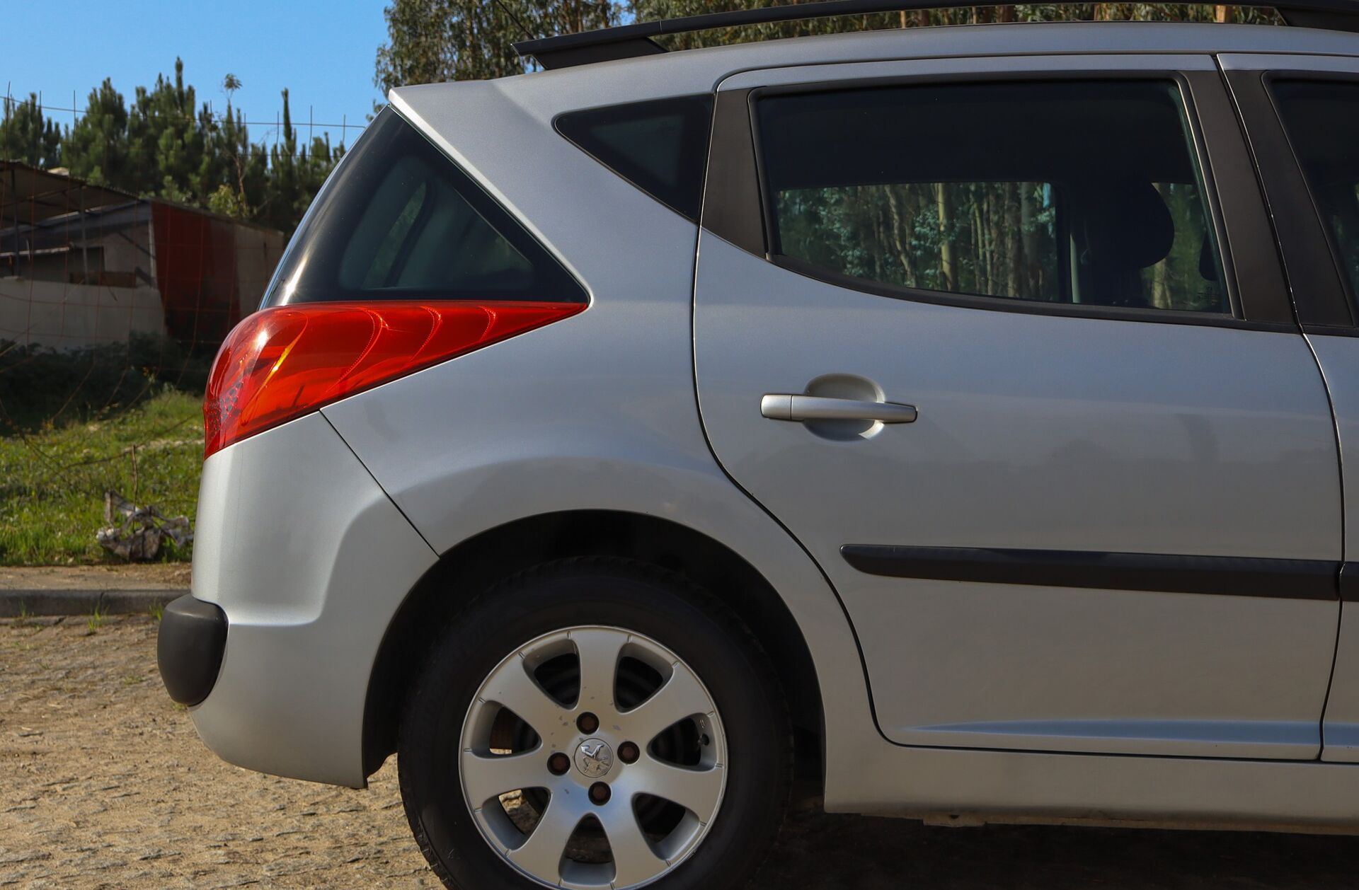 PEUGEOT 207 SW 1.6 HDi Sport