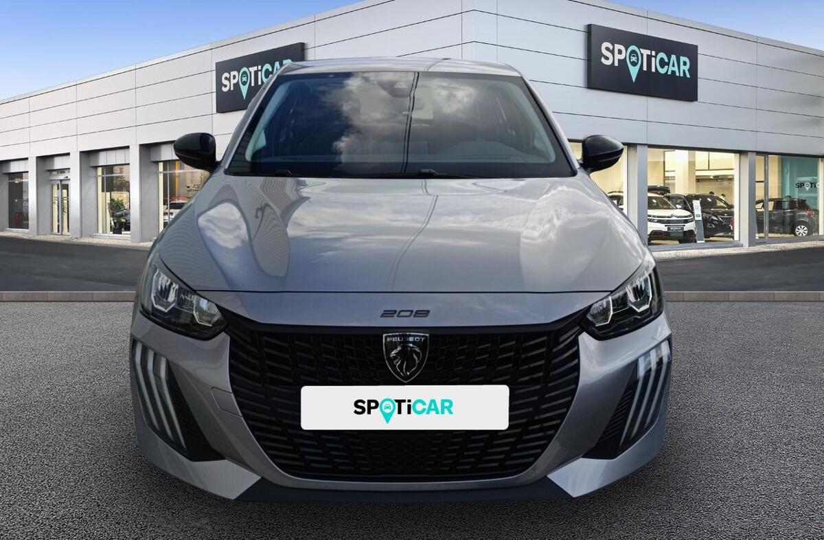 PEUGEOT 208 e- 51 kWh GT