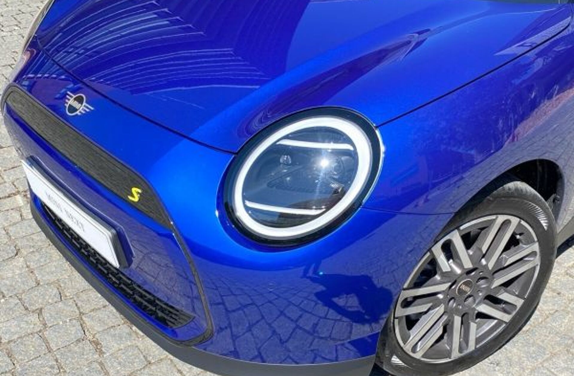 MINI Mini Countryman D Essential