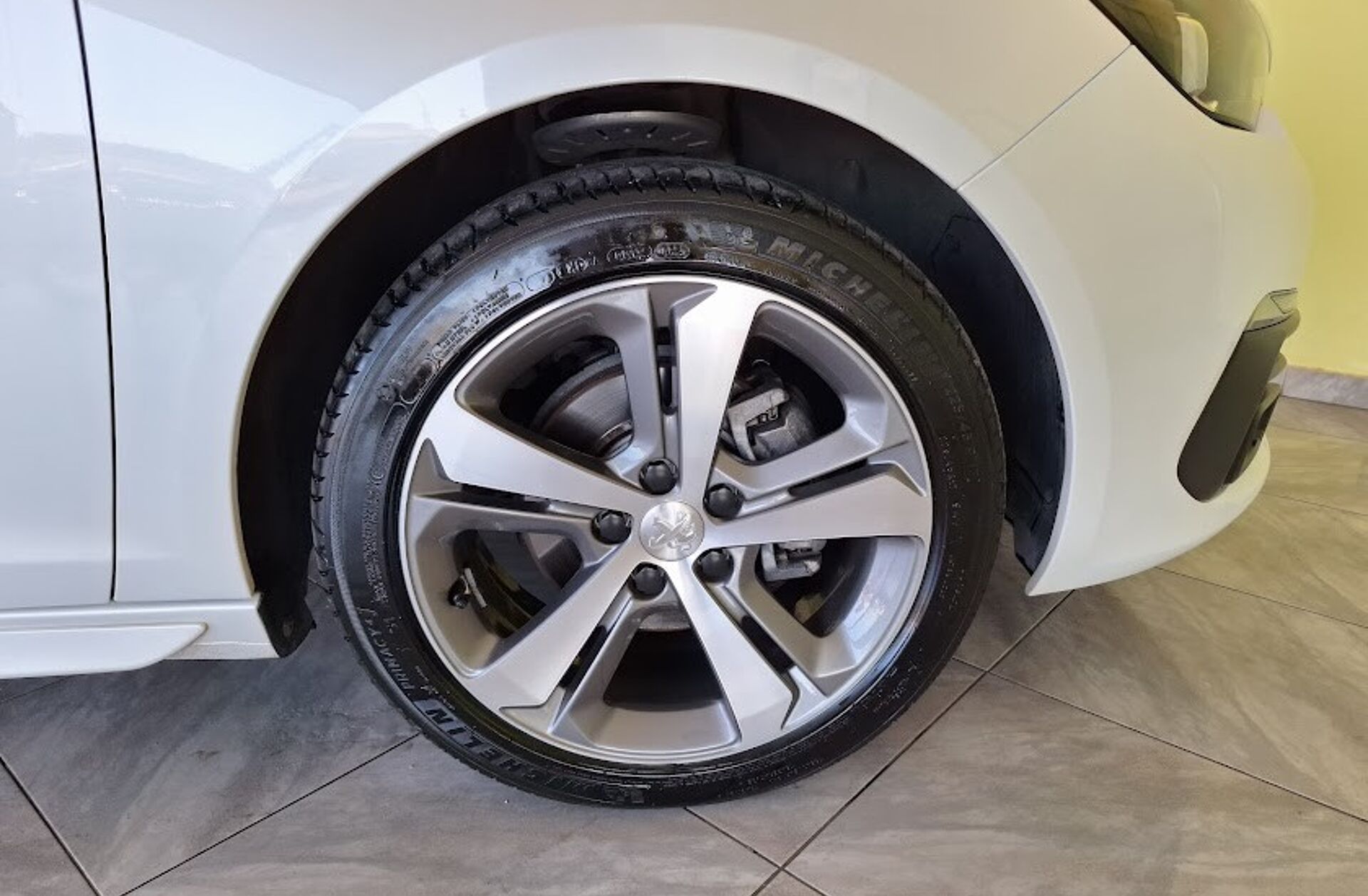 PEUGEOT 308 SW 1.5 BlueHDi GT Pack EAT8