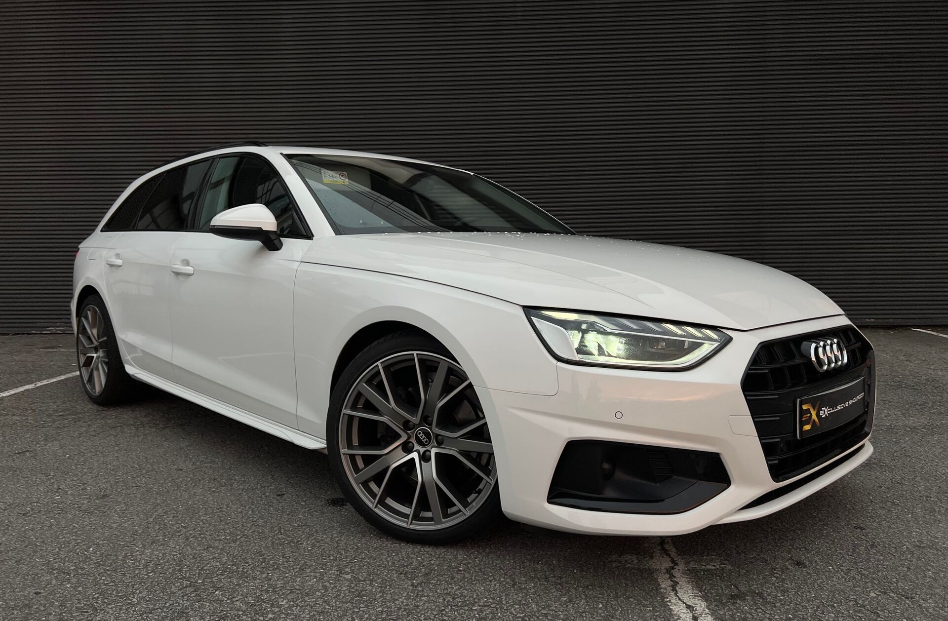 AUDI A4 35 TDI S line S tronic