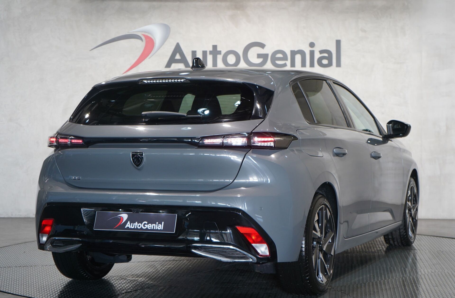 PEUGEOT 308 1.2 PureTech Allure