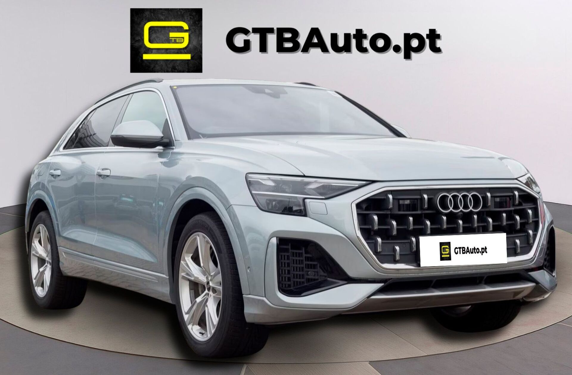 AUDI Q8 55 TFSIe quattro Tiptronic
