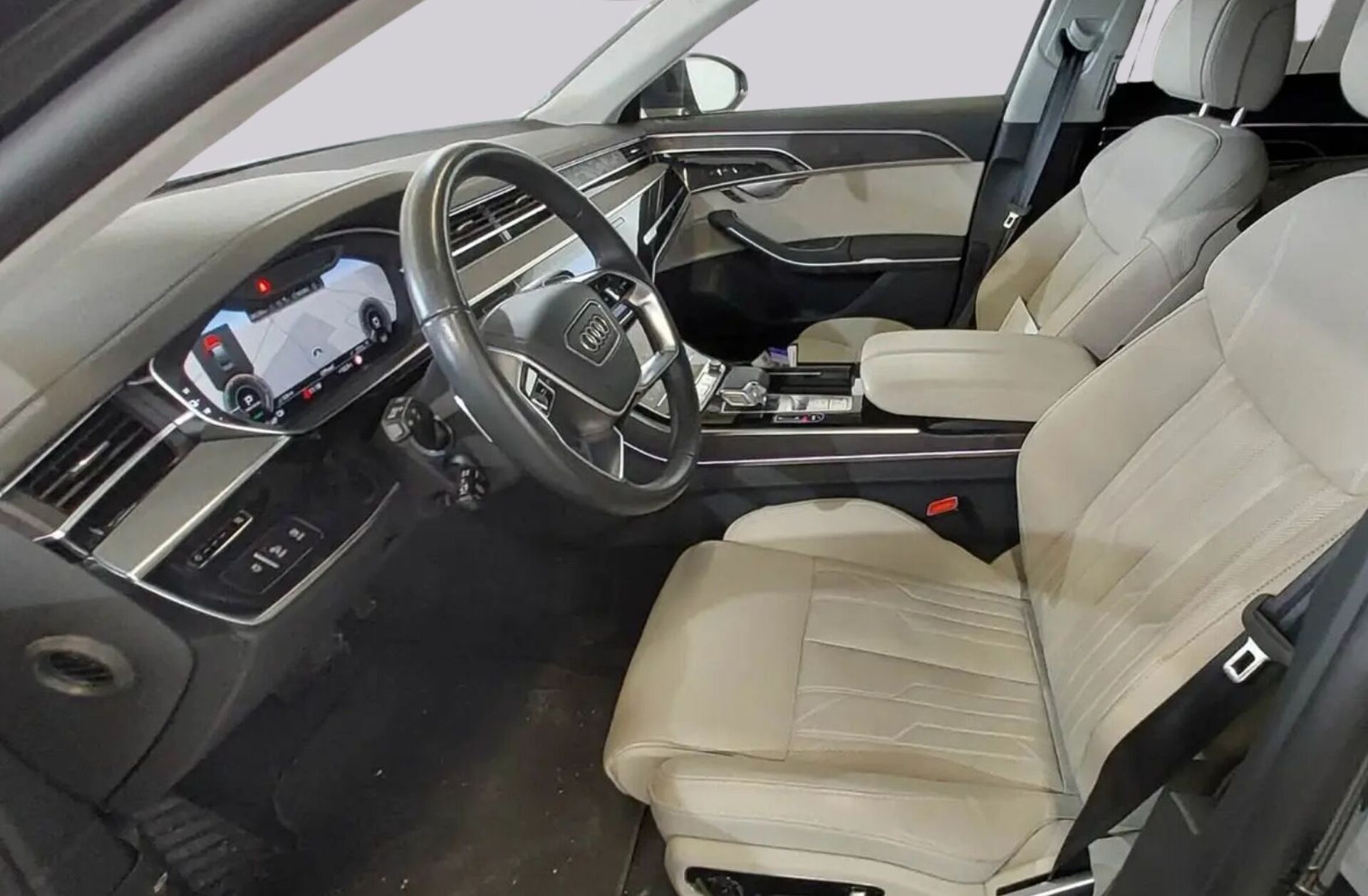 AUDI A8 60 TFSIe quattro Tiptronic Longo