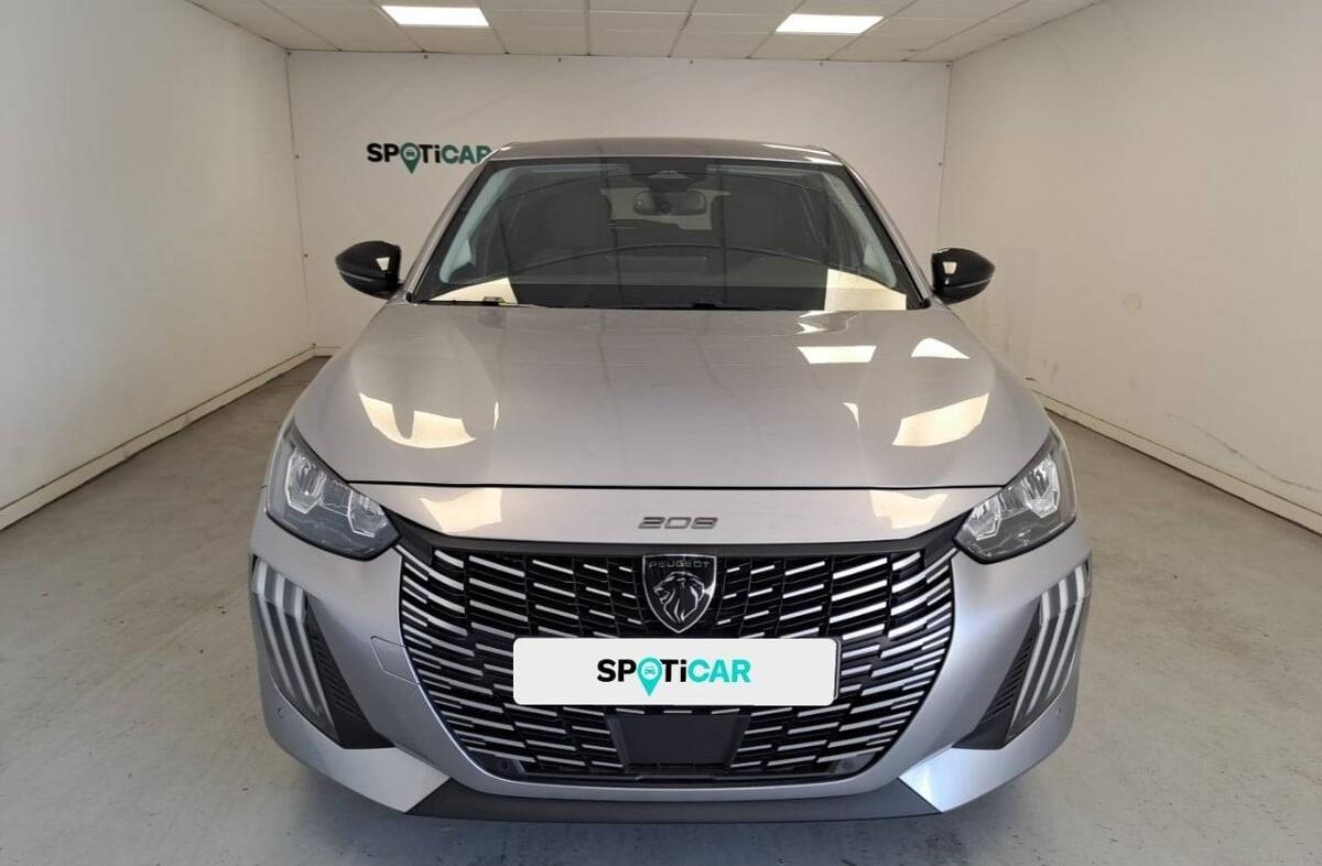 PEUGEOT 208 1.2 Hybrid Allure e-DCS6