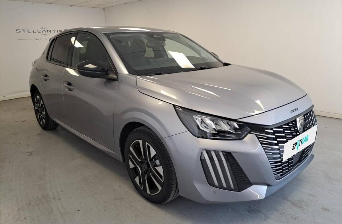 PEUGEOT 208 1.2 Hybrid Allure e-DCS6